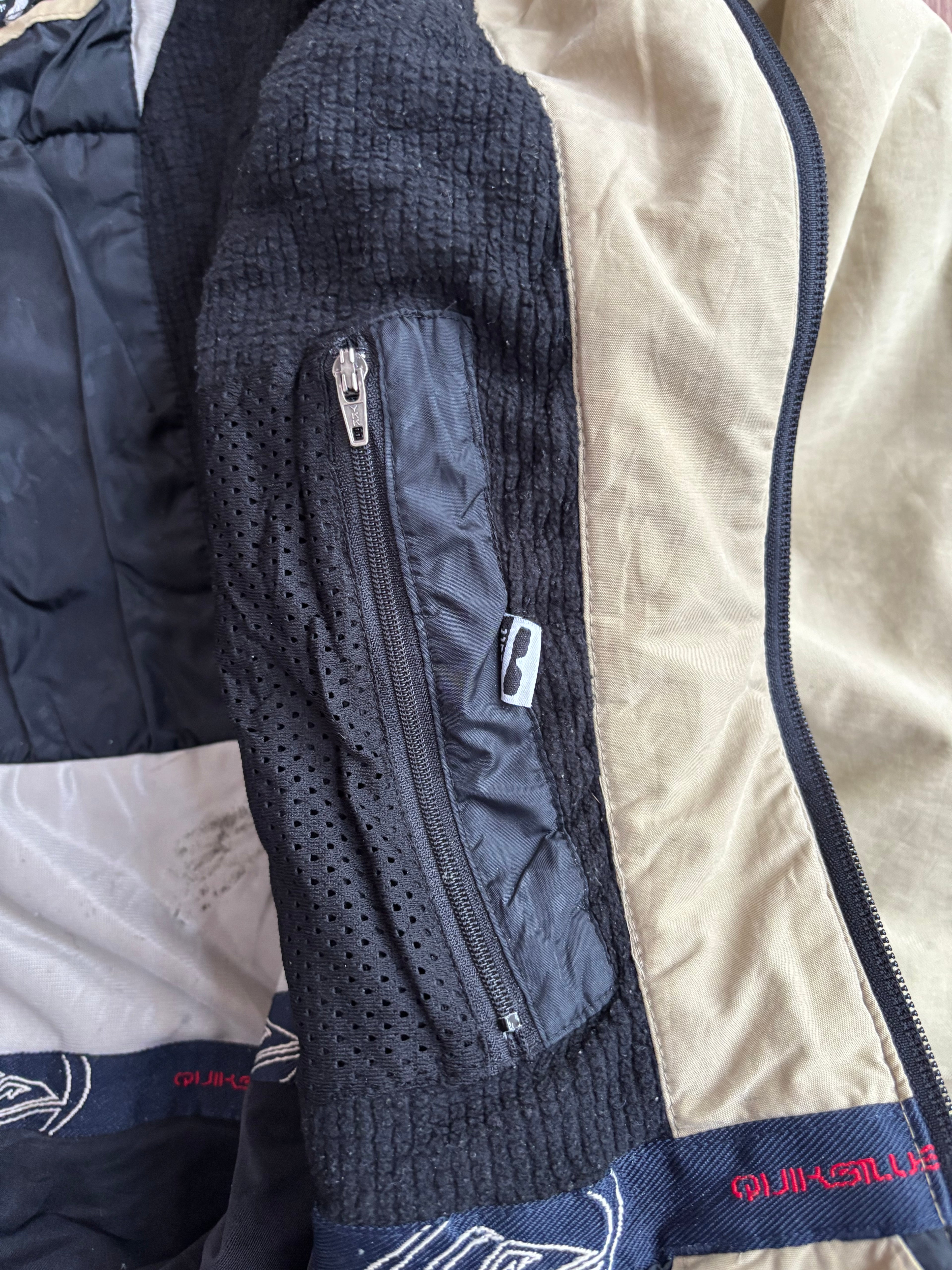 Vintage Quiksilver technical jacket