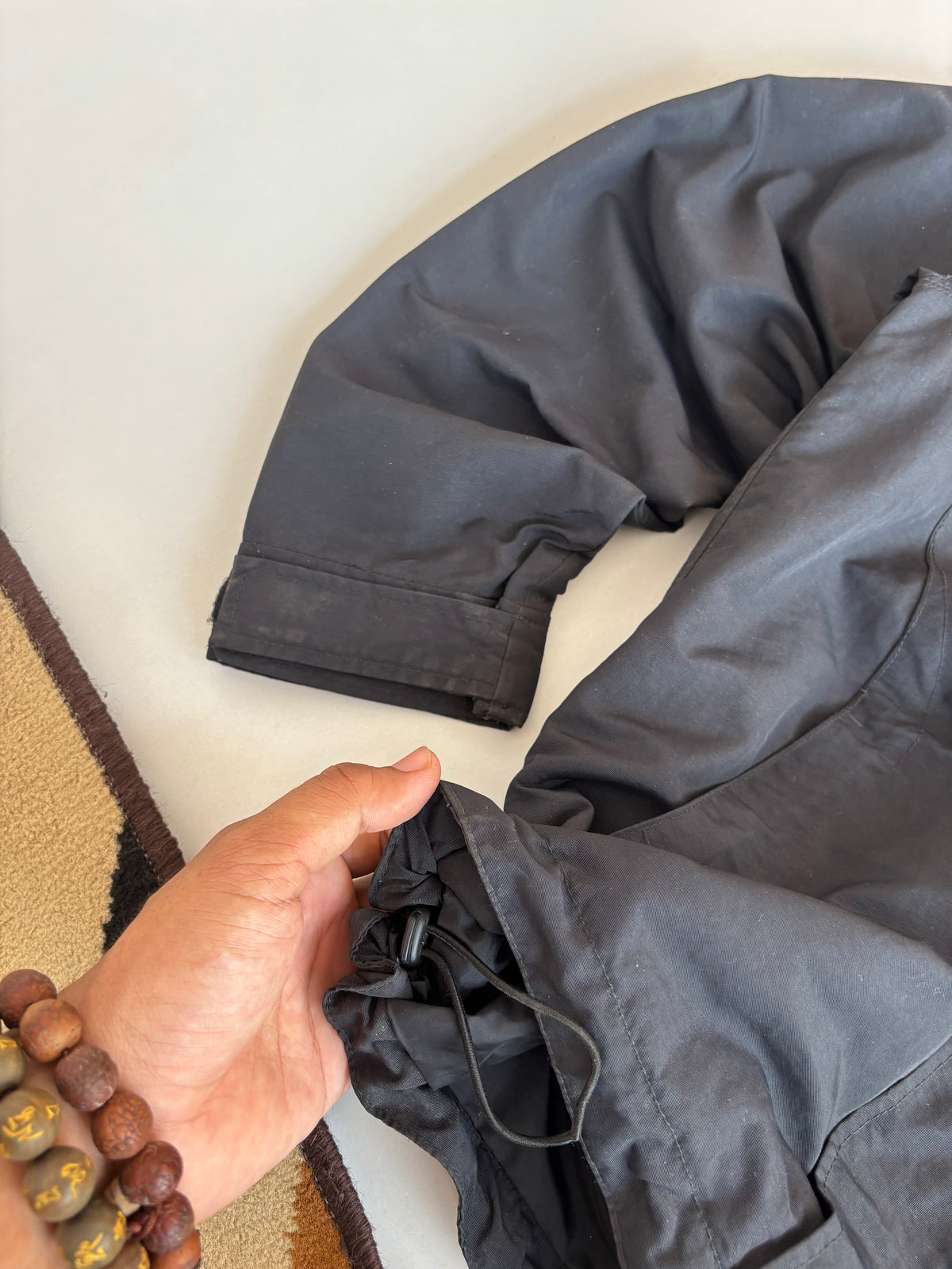 Quiksilver shell jacket (M)