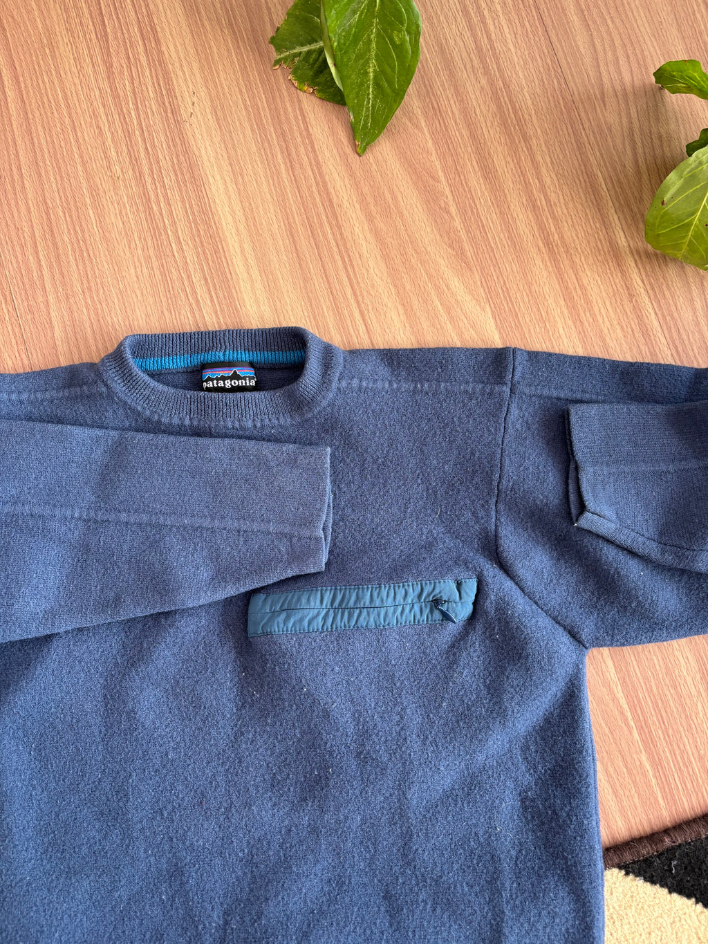 1980’s wool knit patagonia