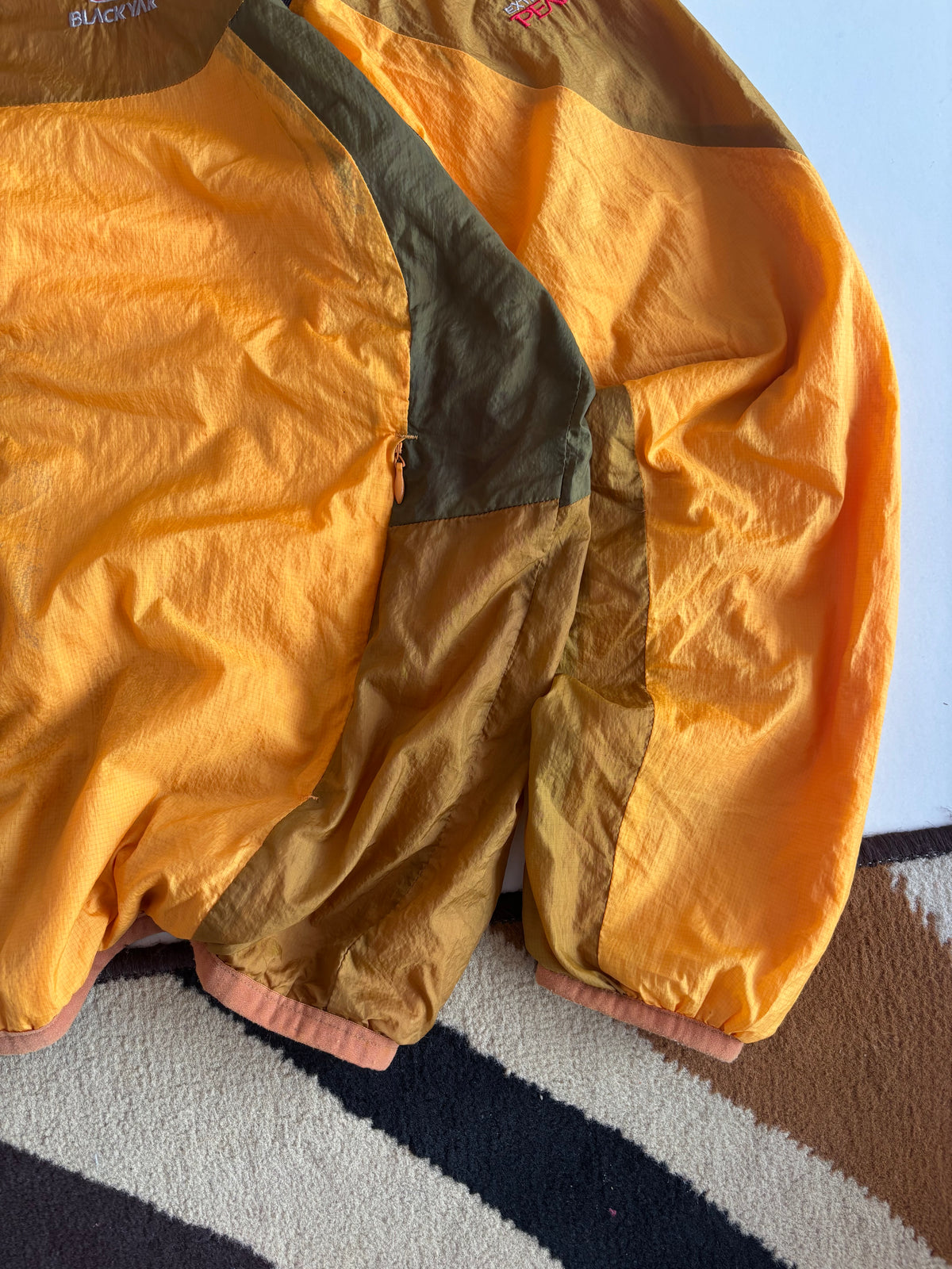 Blackyak extreme peak jacket (M)