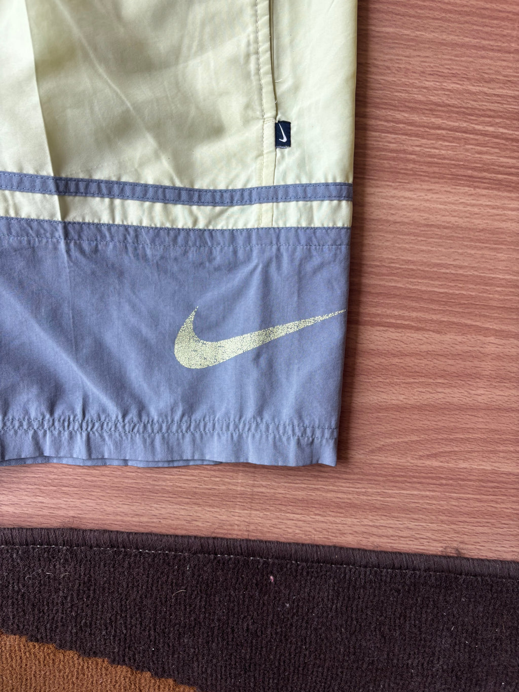 vintage 00’s nike shorts