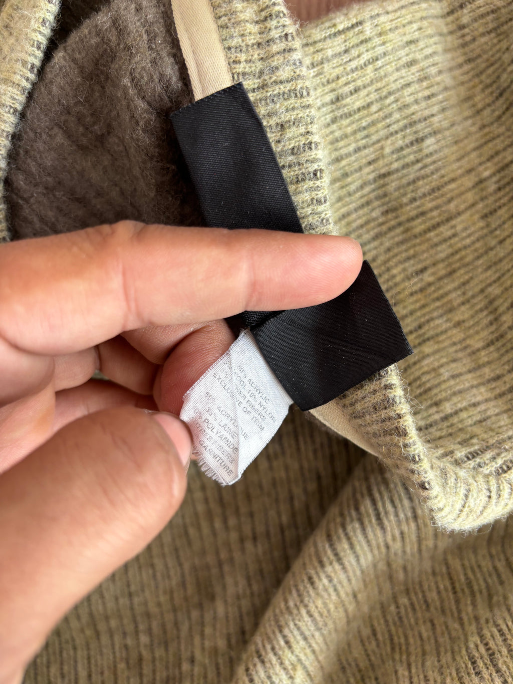 90’s Patagonia Ribbed Knit sweater