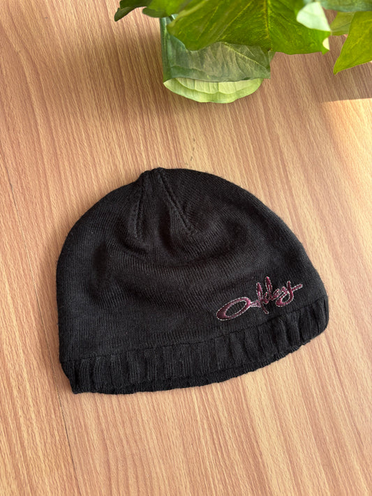 oakley beanie