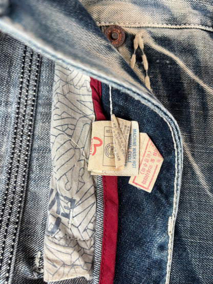 Evisu Genes