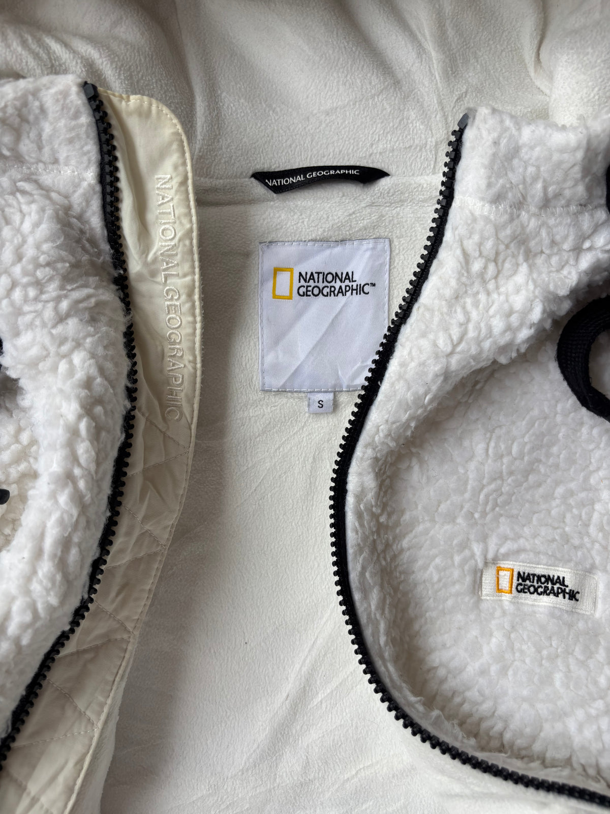 National Geographic sherpa fleece hoodie (S)