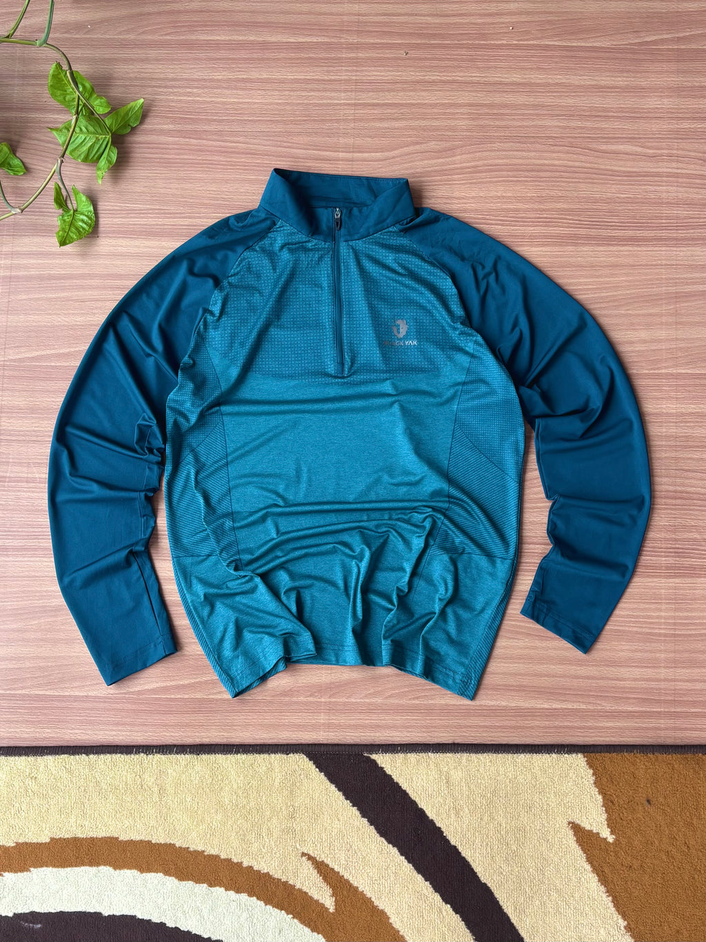 BlackYak Alpine Club tee (M)