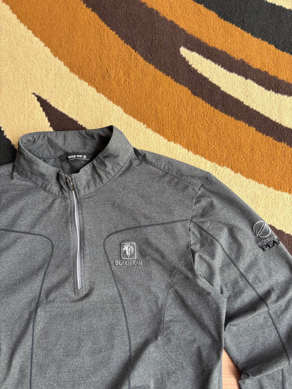 BlackYak extreme peak full sleeve tee (M)
