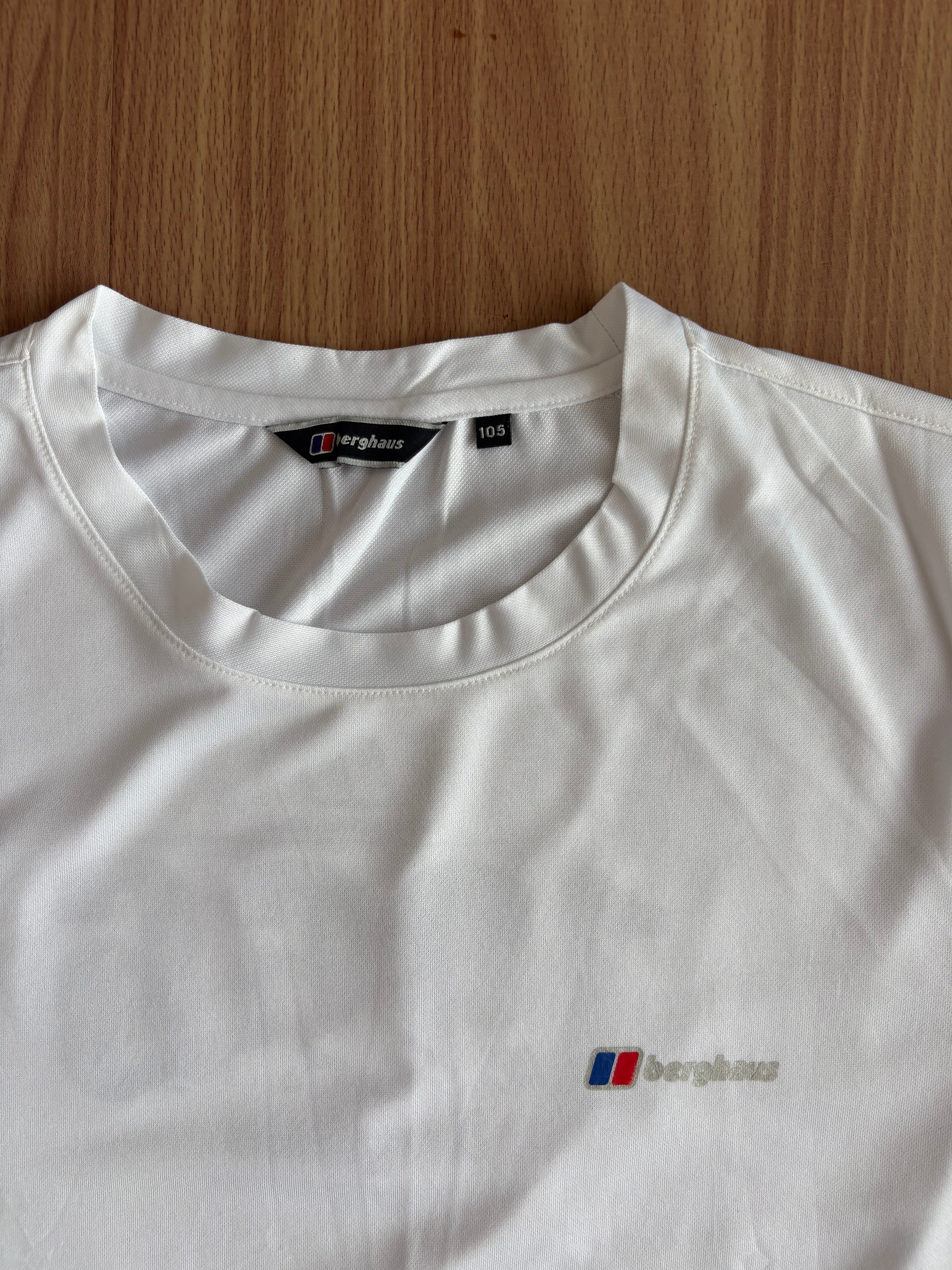 Berghaus tee