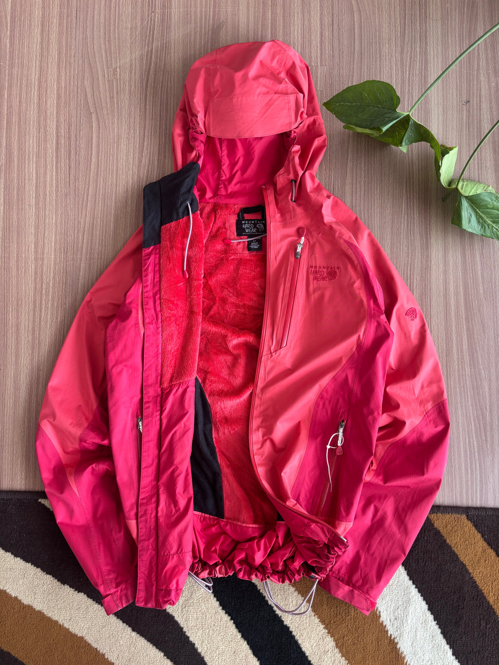 Mountain Hardwear shell