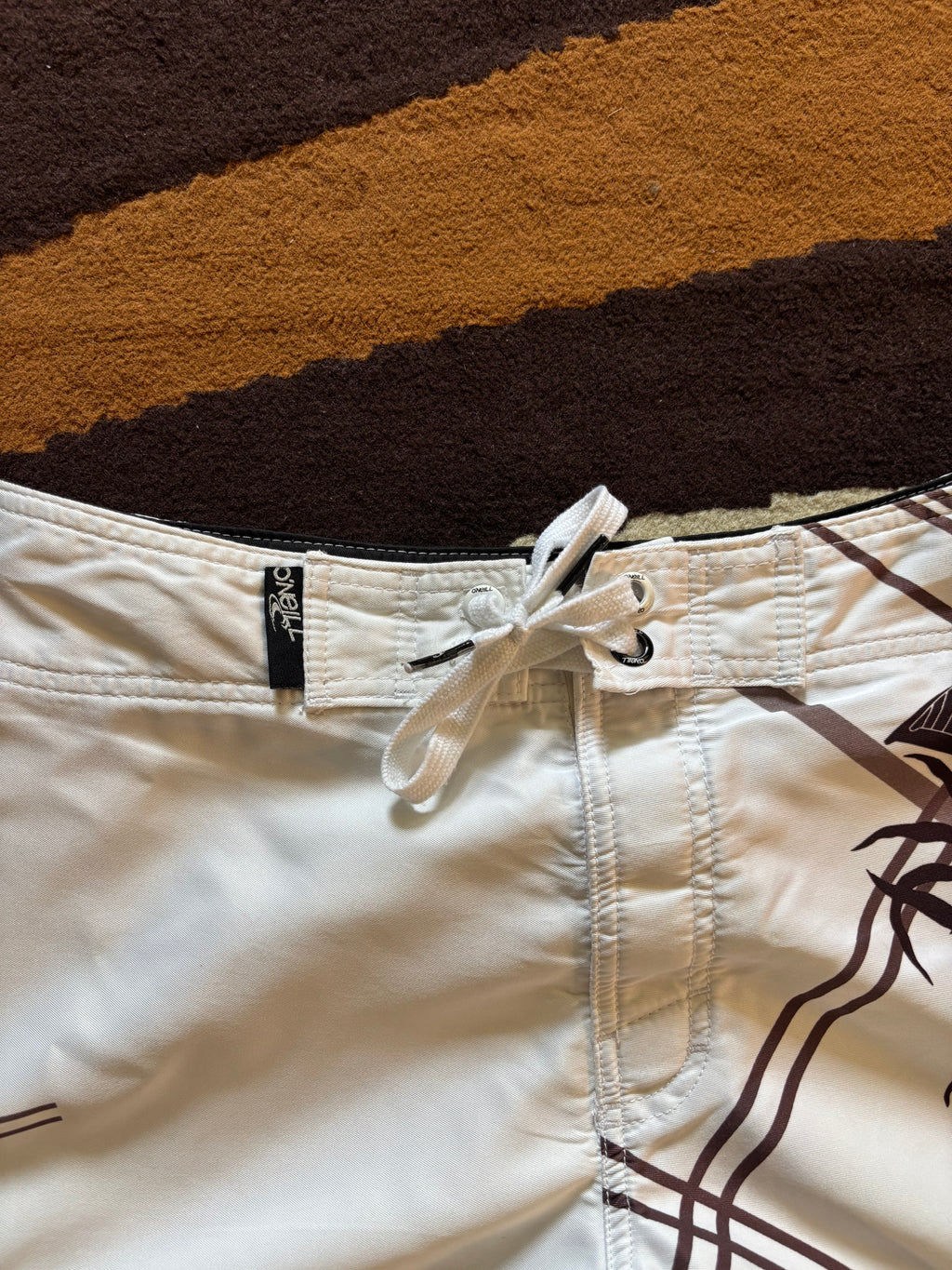 O'Neill floral print Boardies 33)