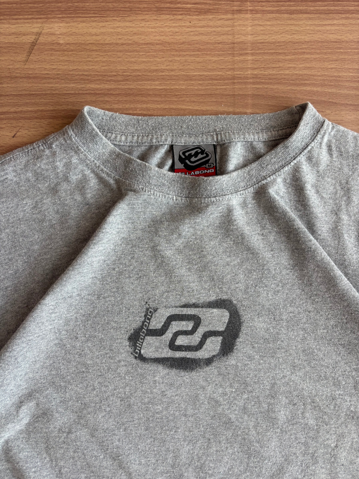 Vintage Billabong skiing tee (L)