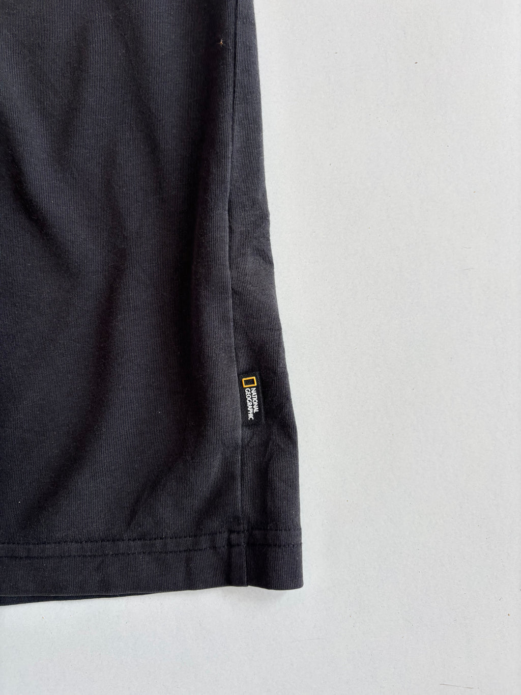 National Geographic Tee (M)
