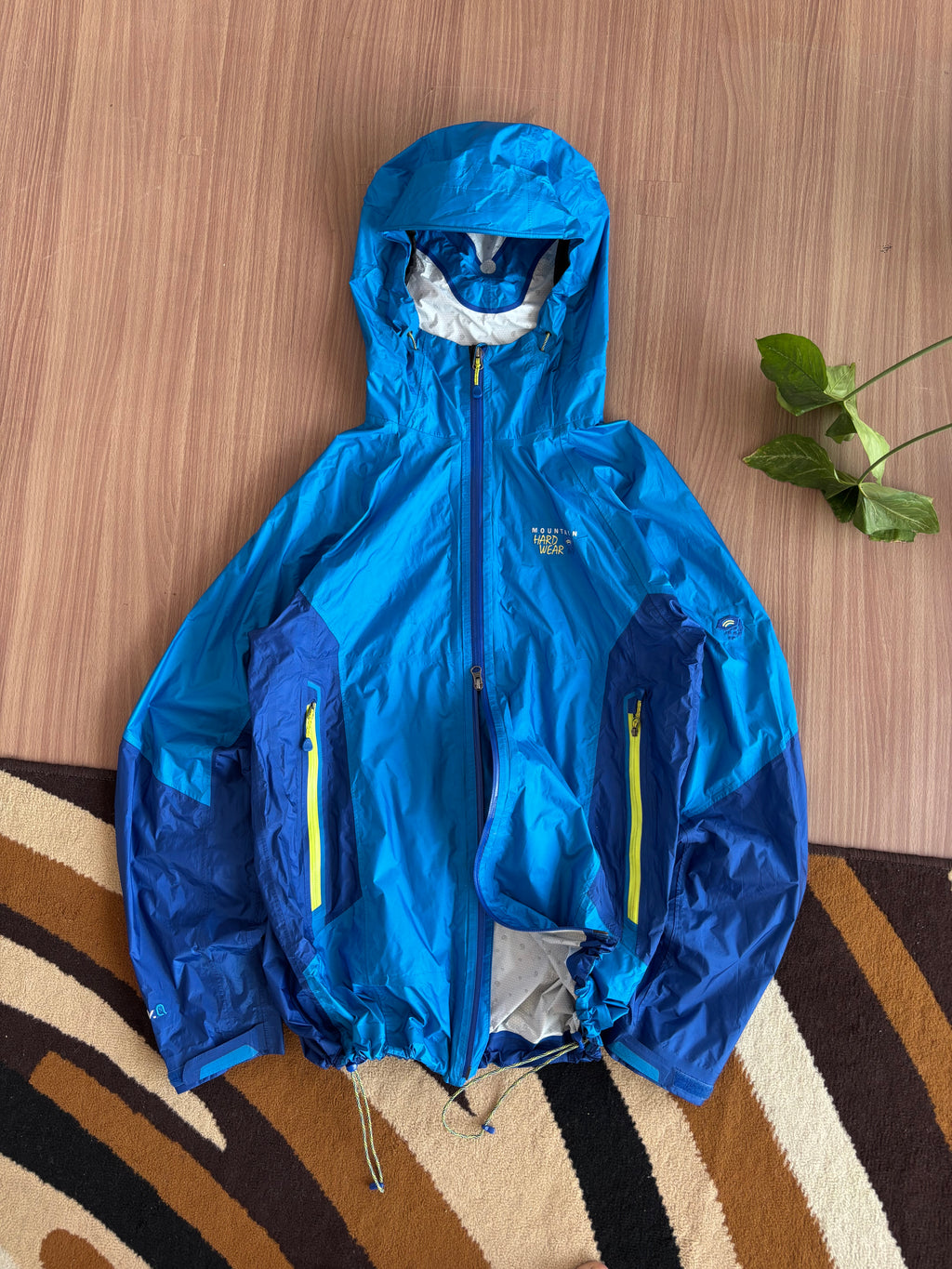 Mountain hardwear Hardshell (best shell yet?)
