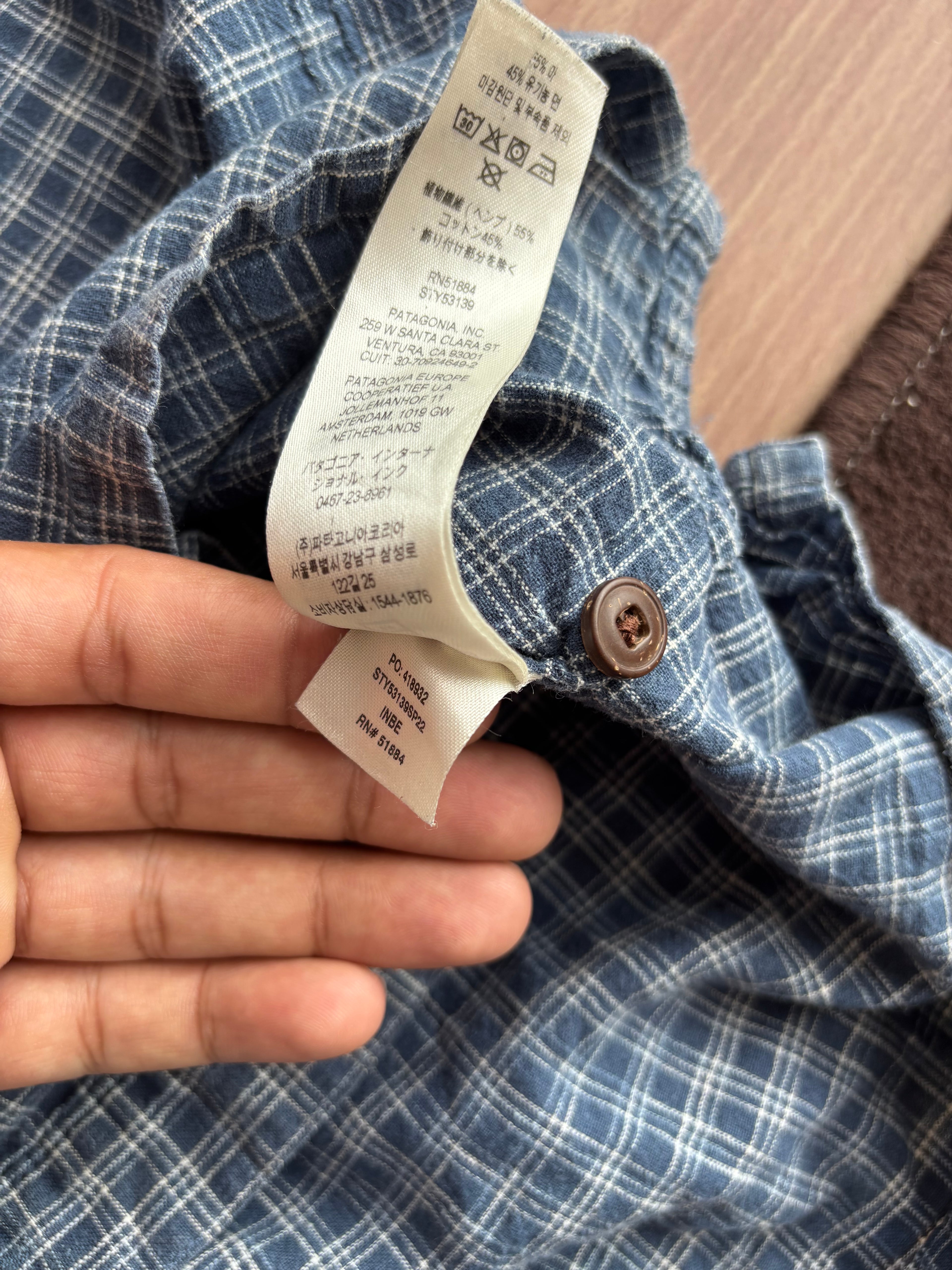 Patagonia shirt (L)