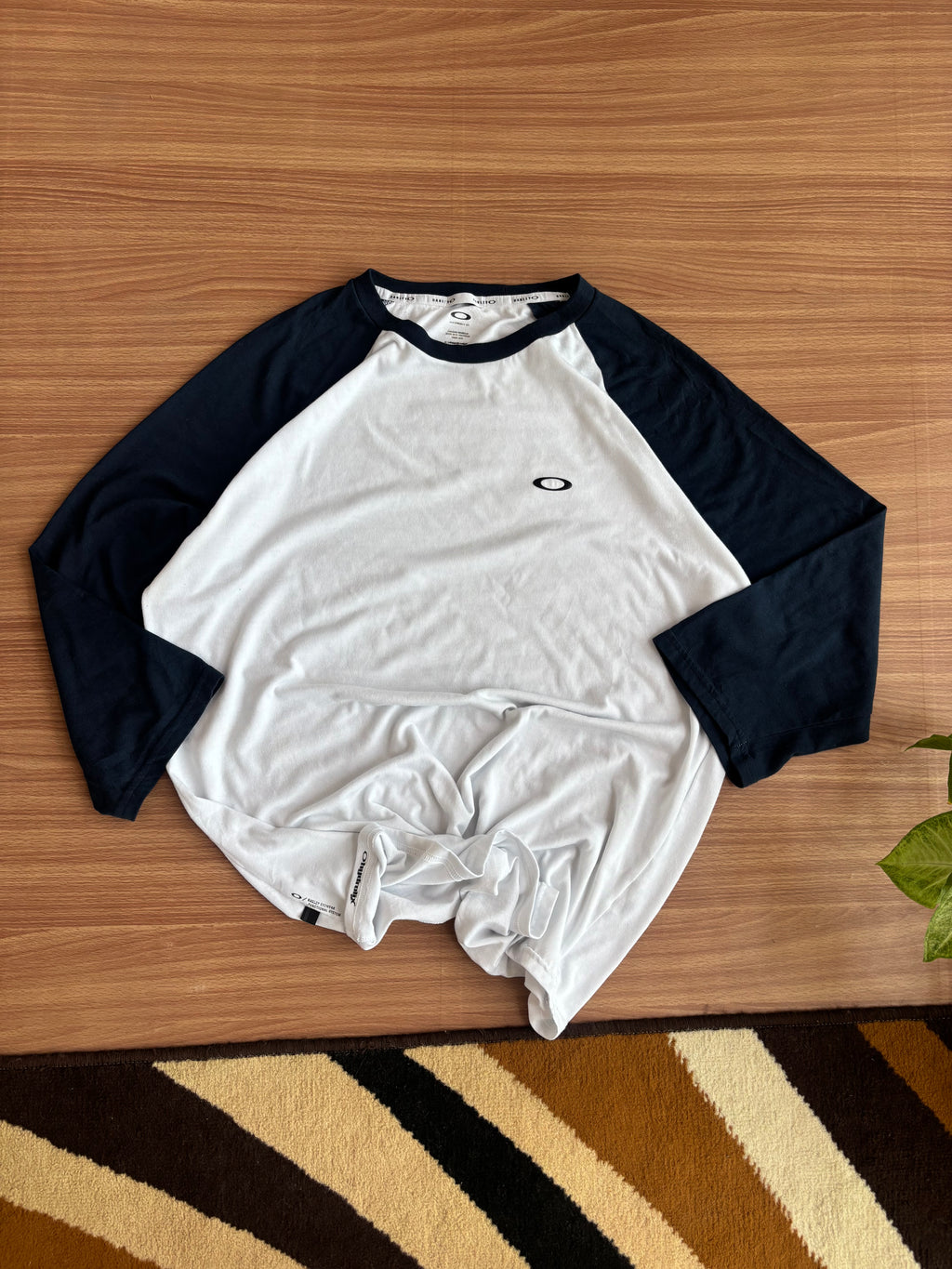 Oakley hydrolyx tee (L-XL)