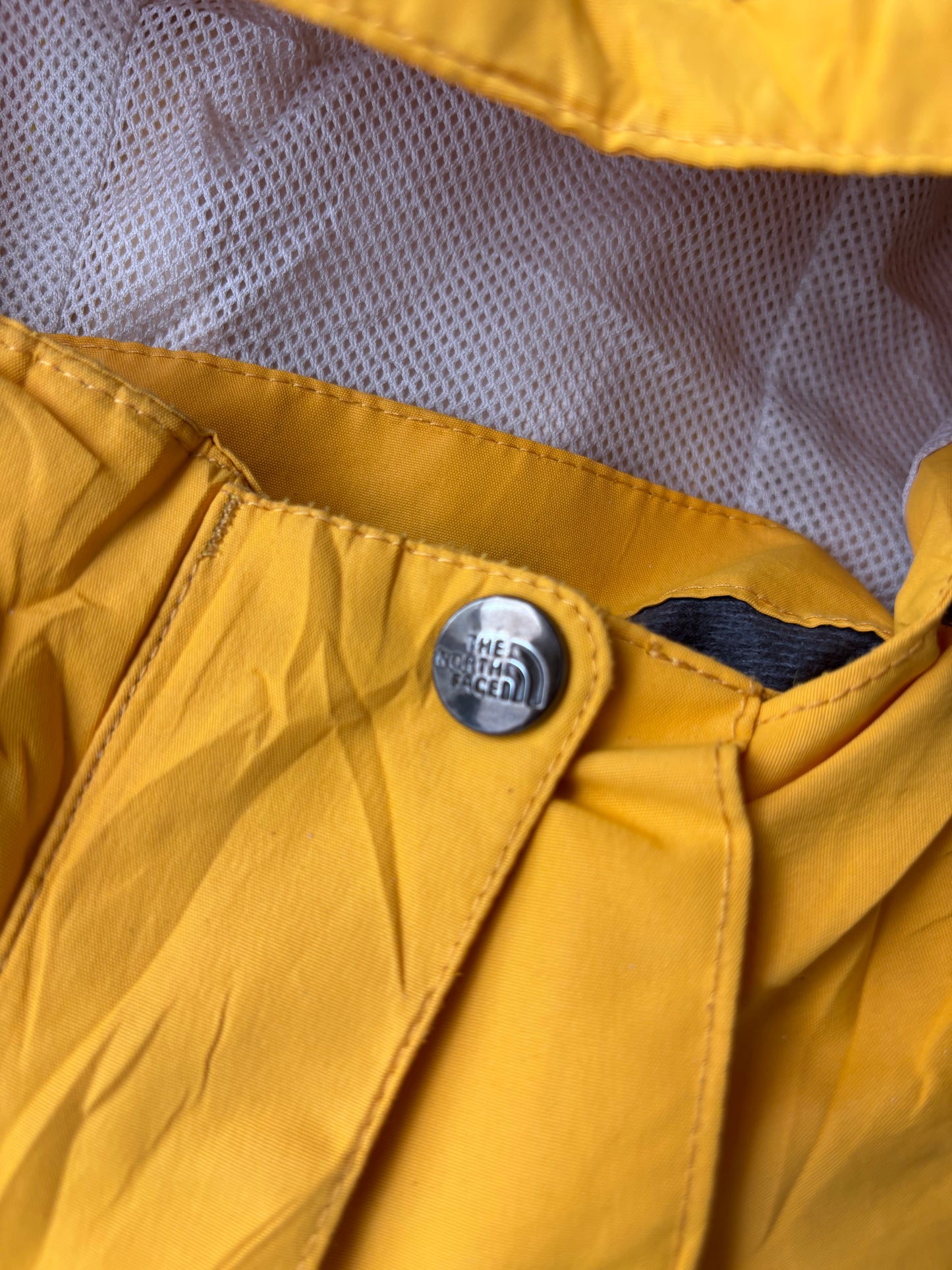 TNF goretex shell
