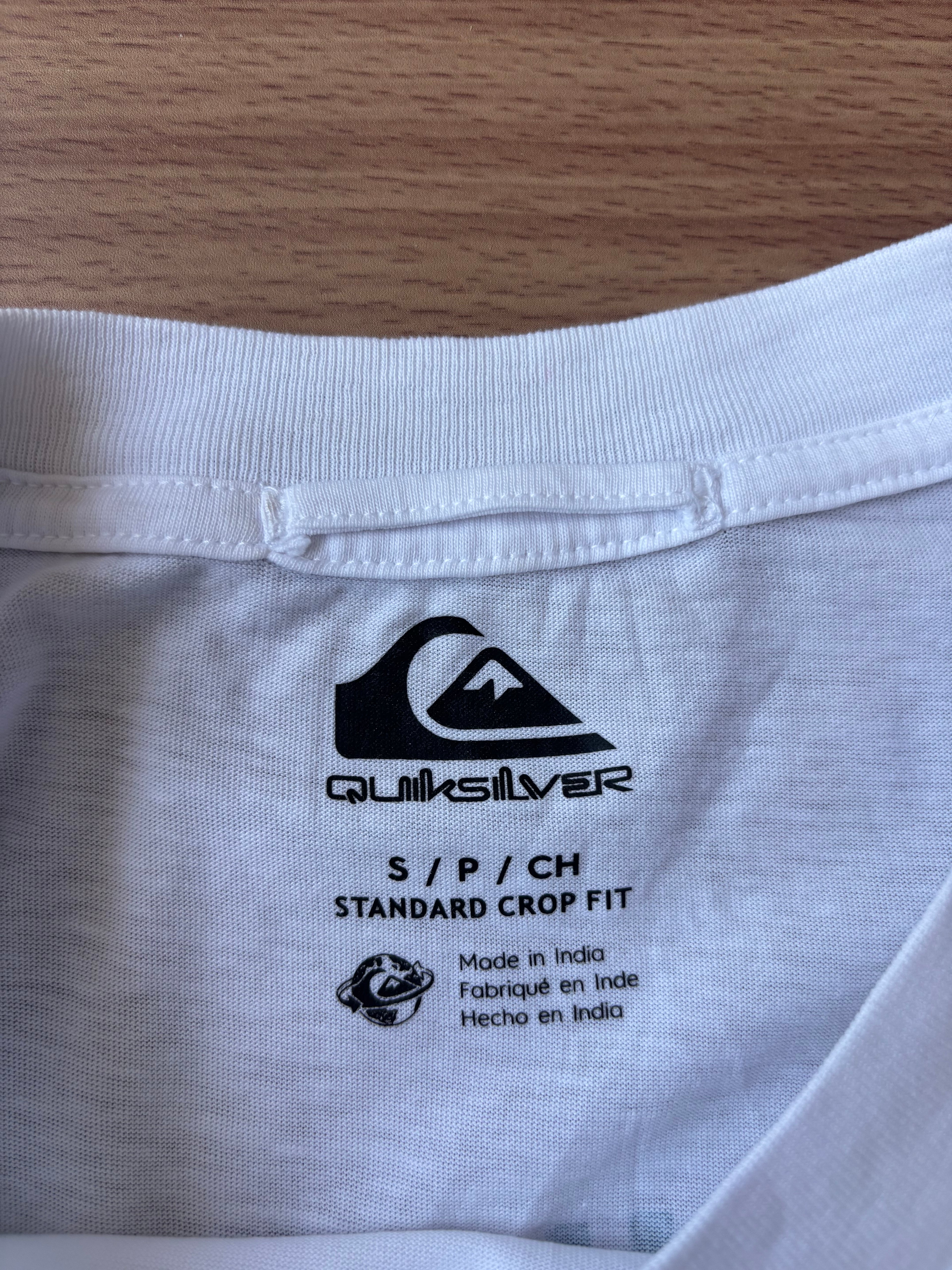 Quiksilver cropped top (S)