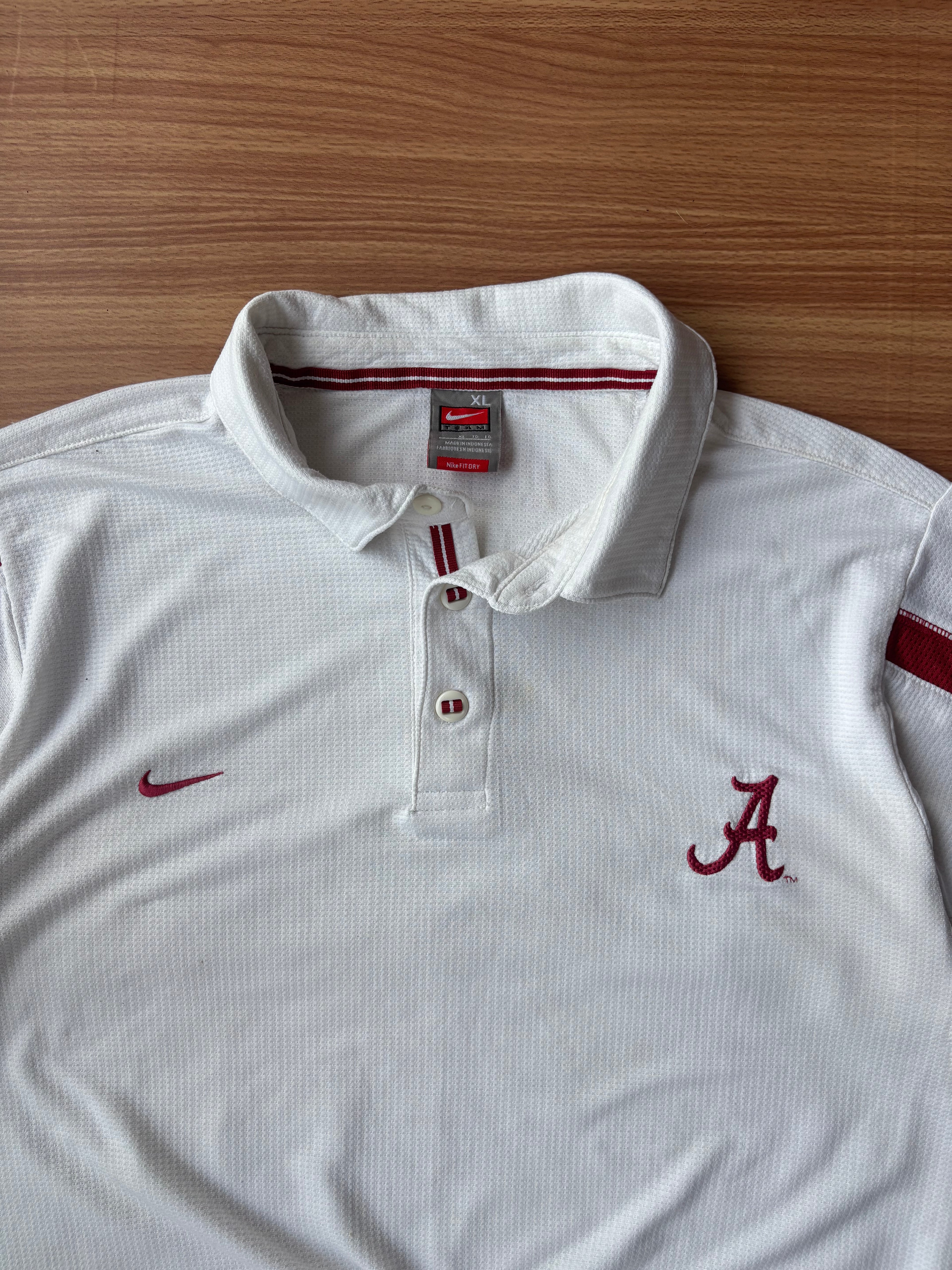 vintage Nike polo tee