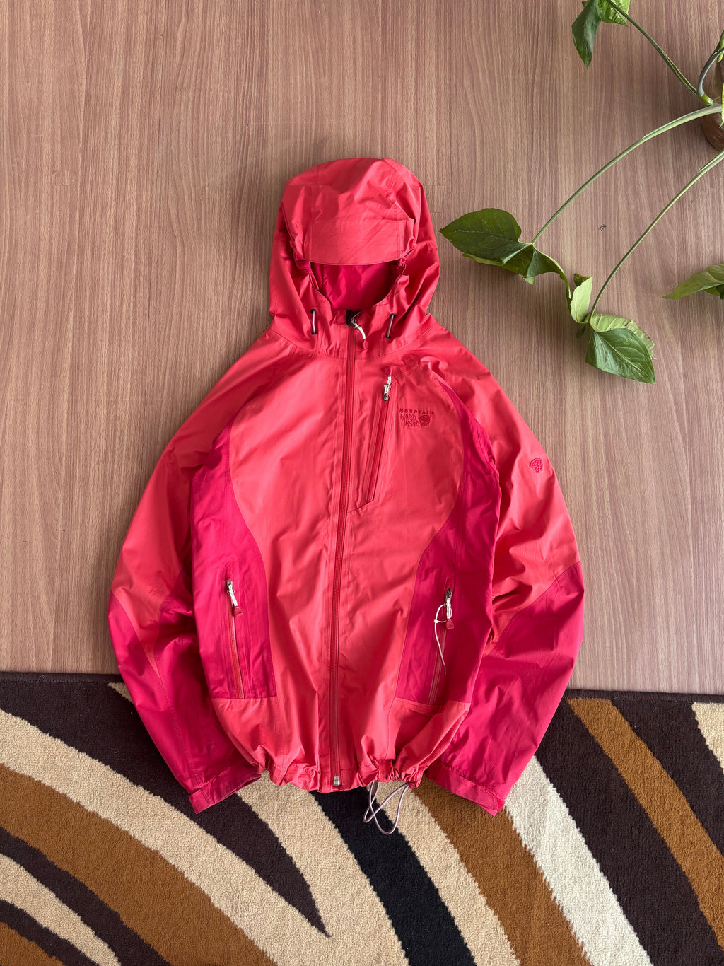 Mountain Hardwear shell