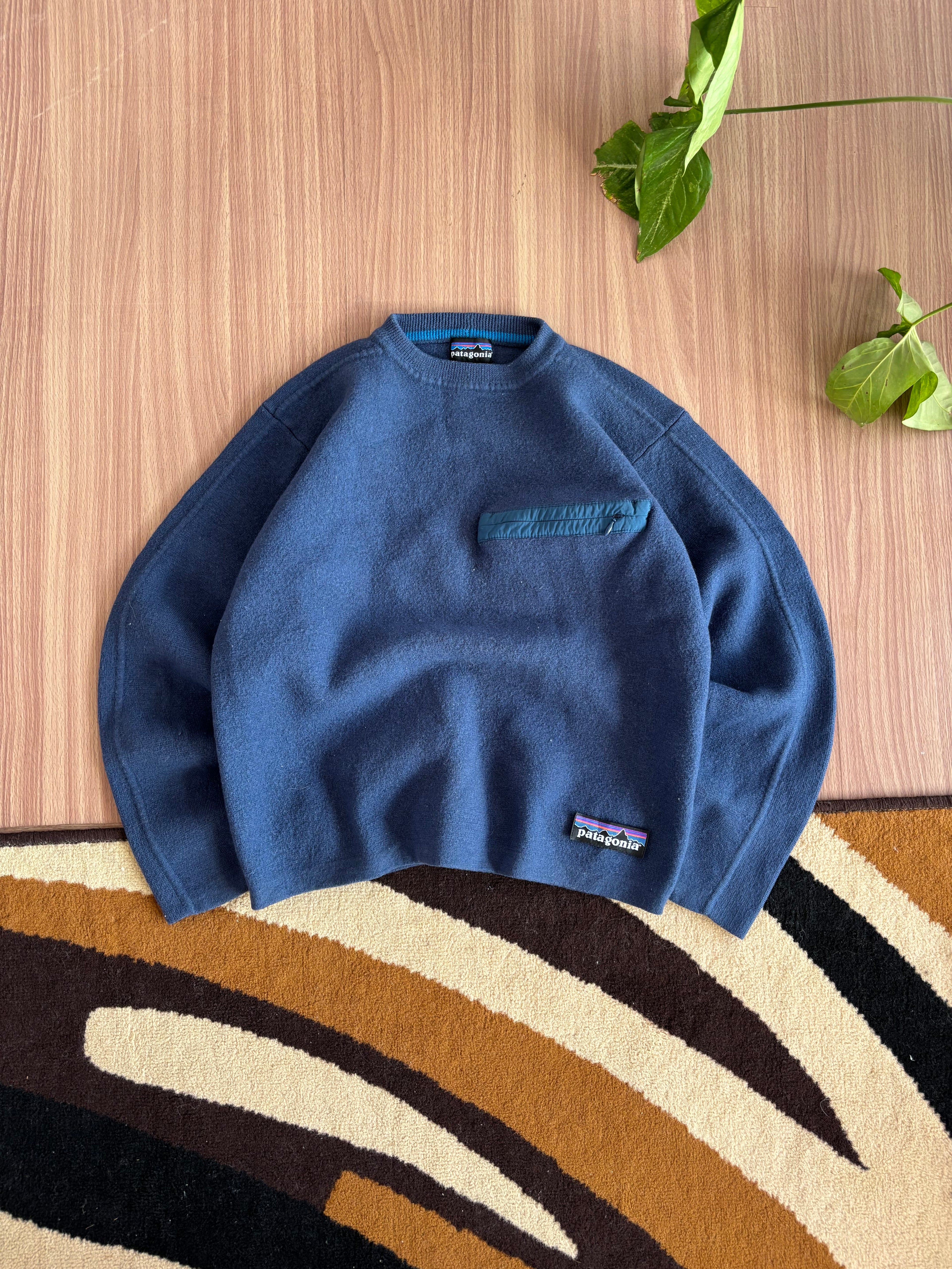 1980’s wool knit patagonia