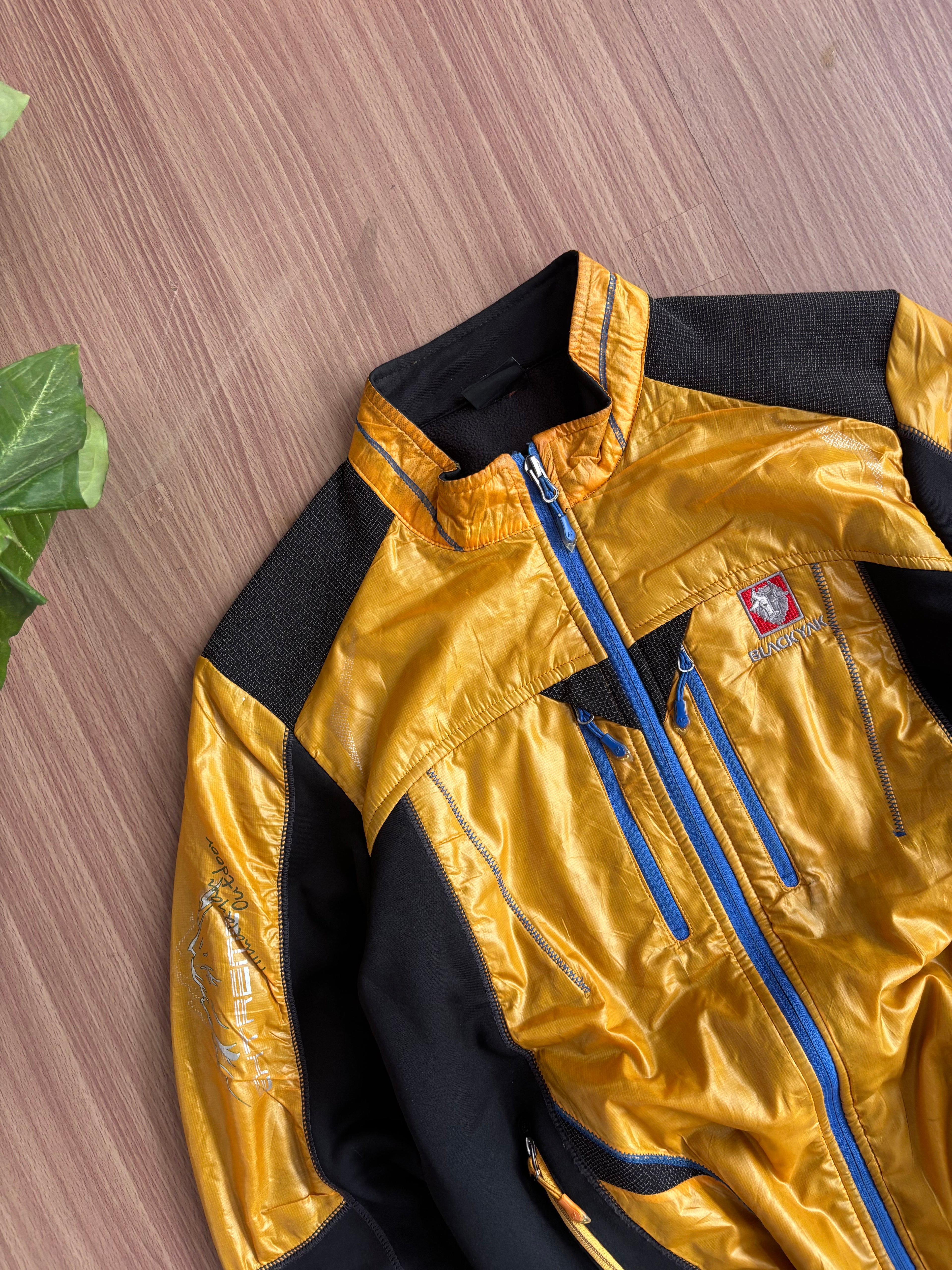 Black Yak down jacket (S-M)