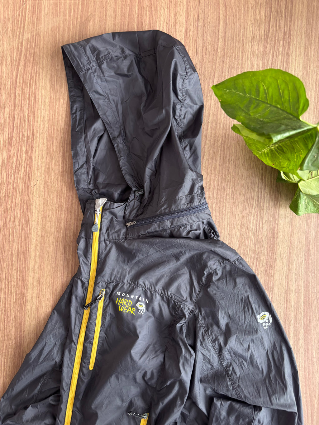 Mountain hardwear ultralight shell