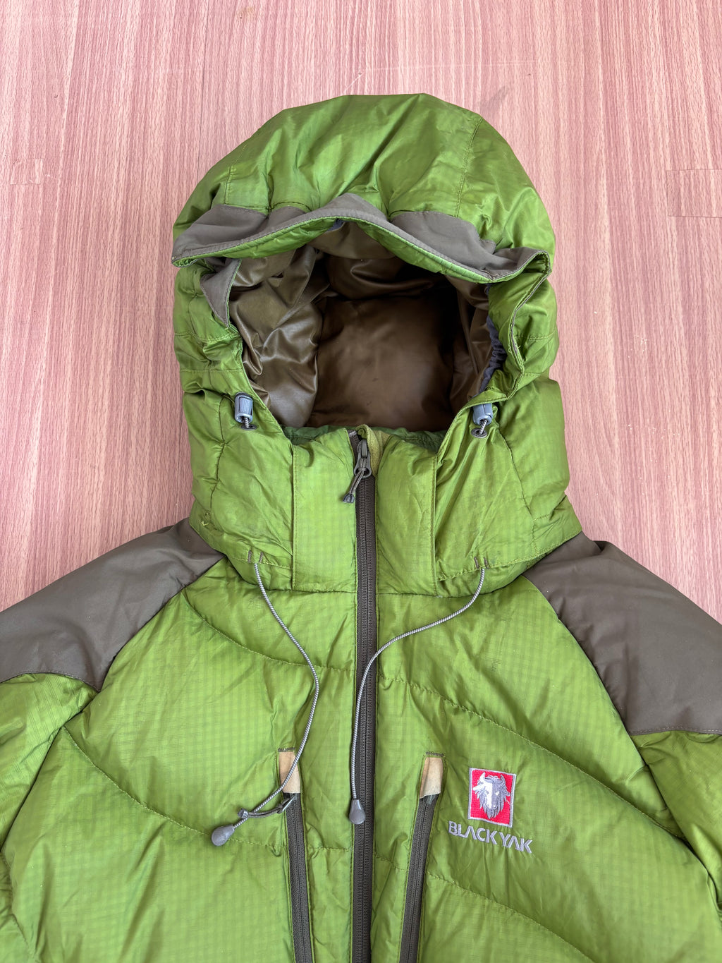 Black Yak extreme peak puffer
