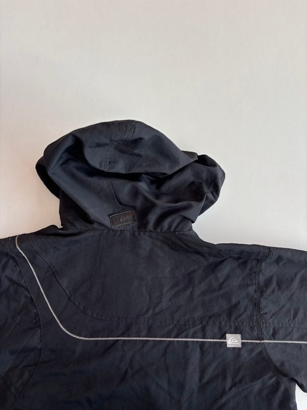 Quiksilver shell jacket (M)