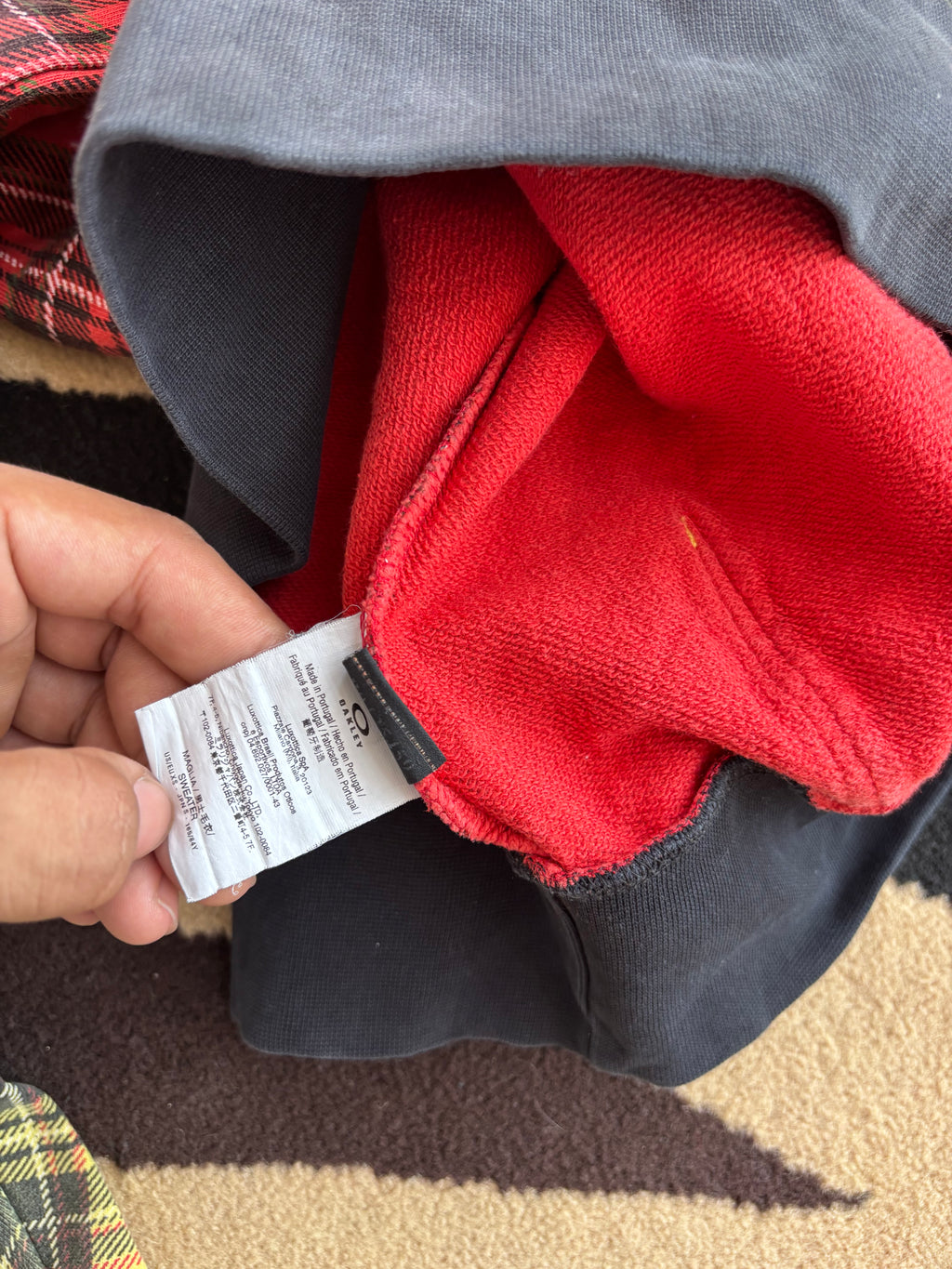 Oakley thermonuclear protection hoodie (S)