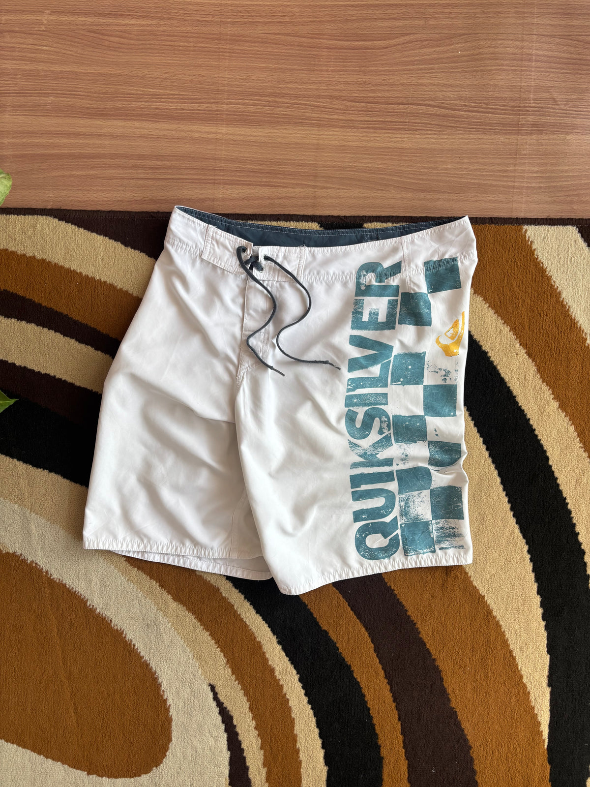 Quiksilver boardies (34)