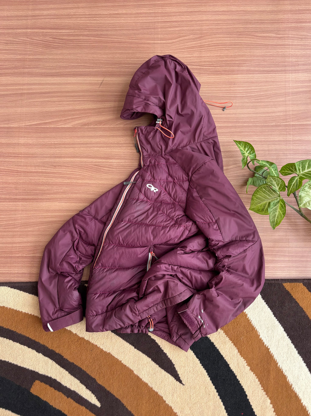 OutdoorResearch Packable Pertex Endurance Down (M)