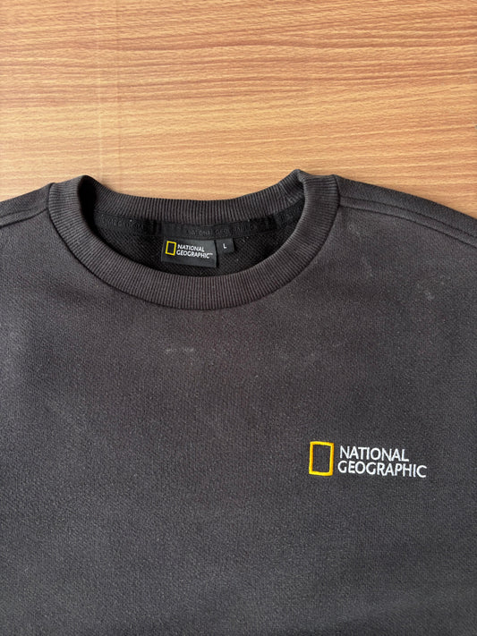 National Geographic sweatshirt (M-L)