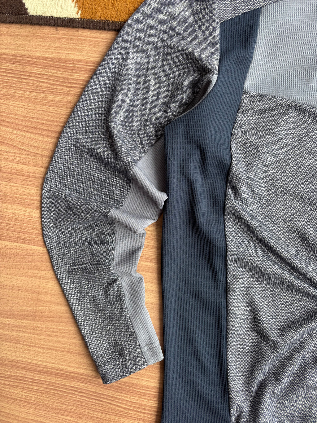 BlackYak tech layer tee (L)