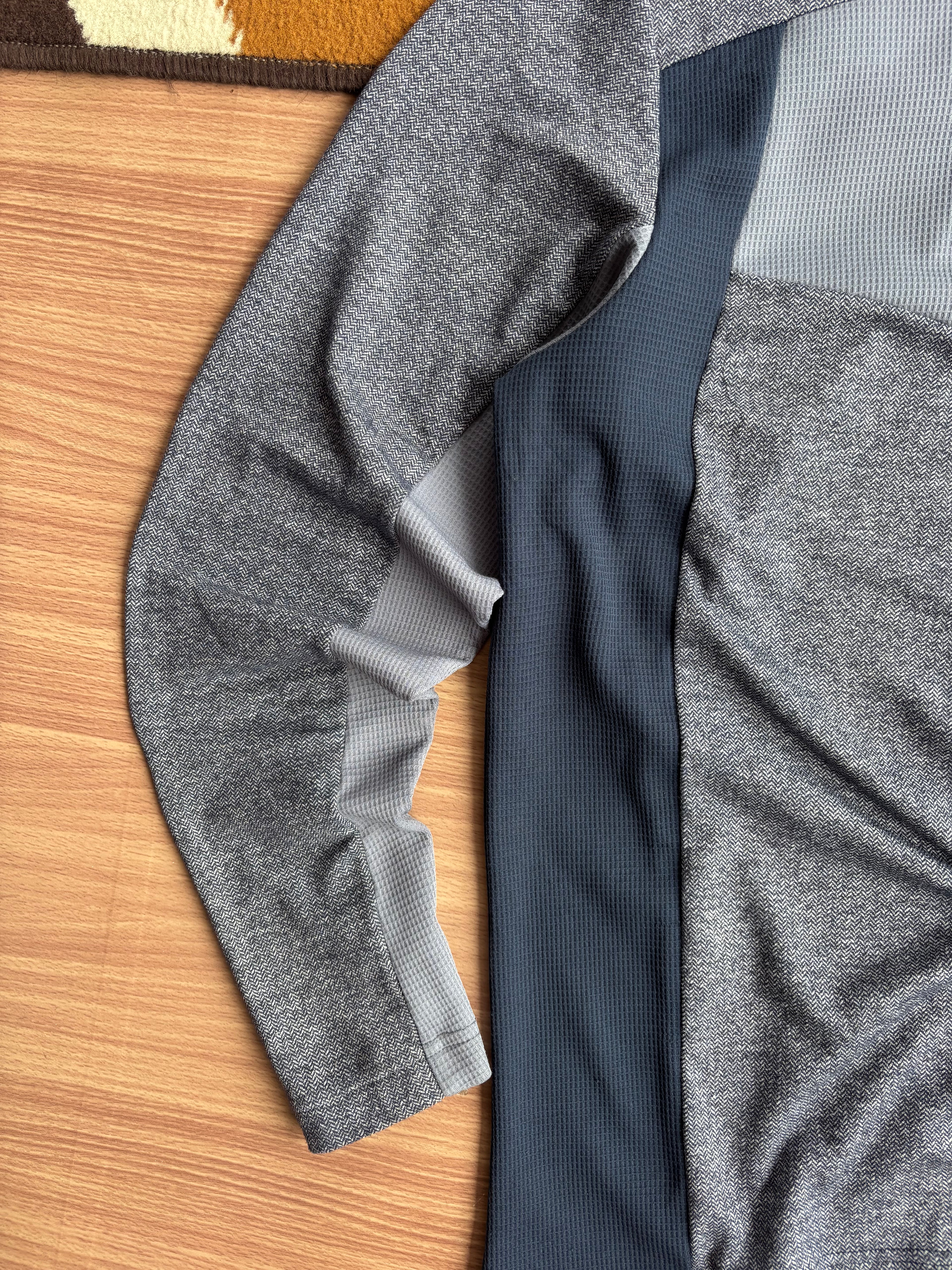 BlackYak tech layer tee (L)