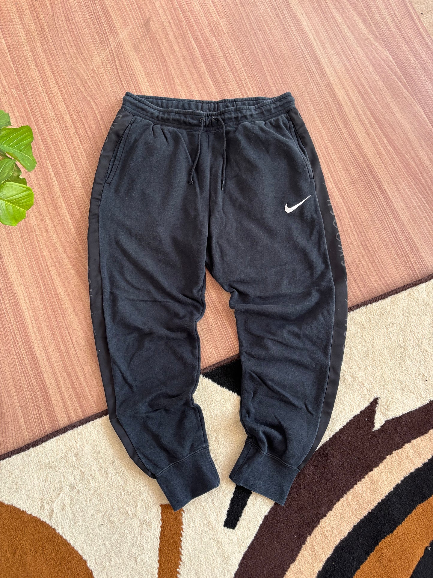 nike sweatpants