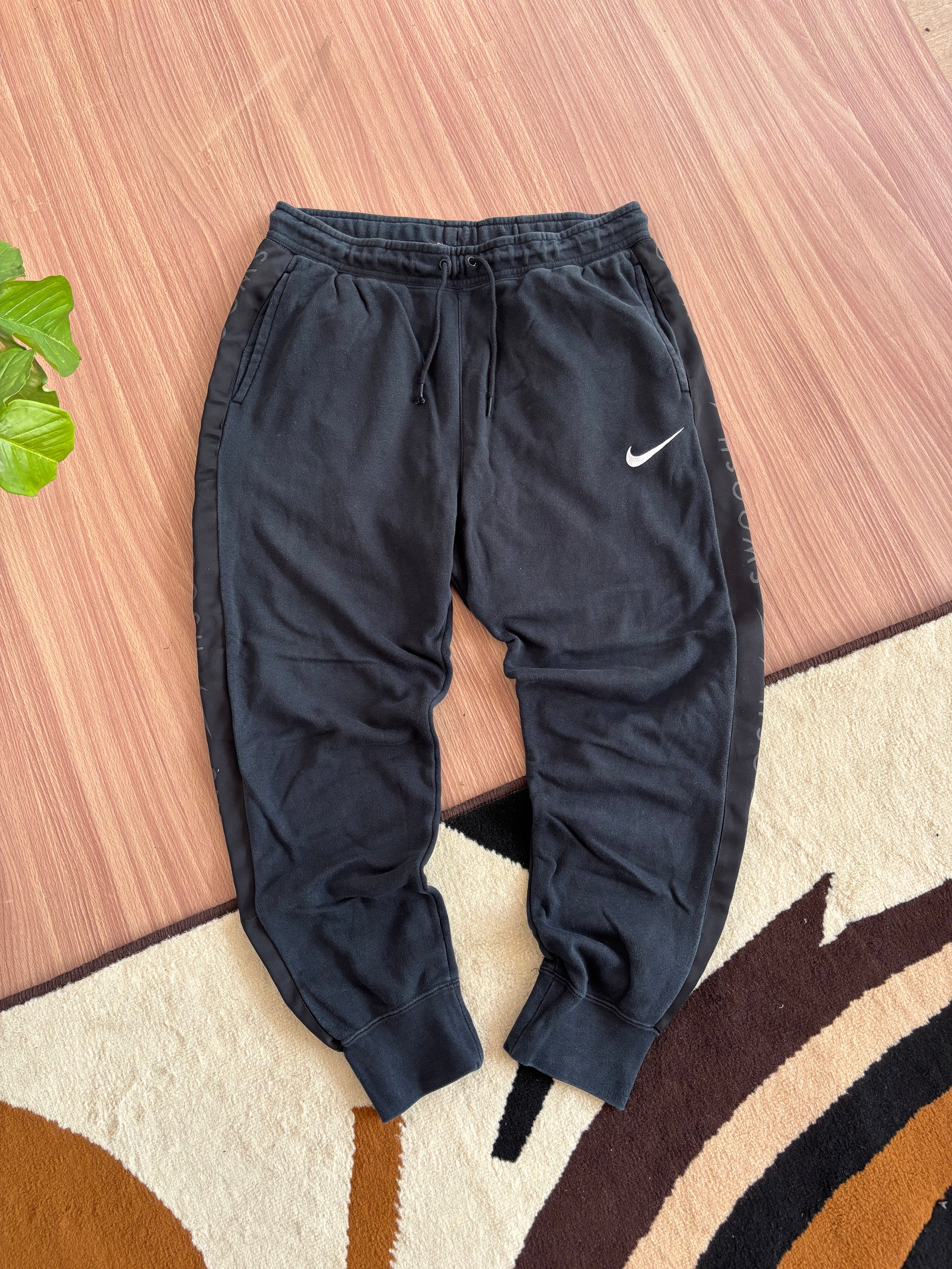 nike sweatpants