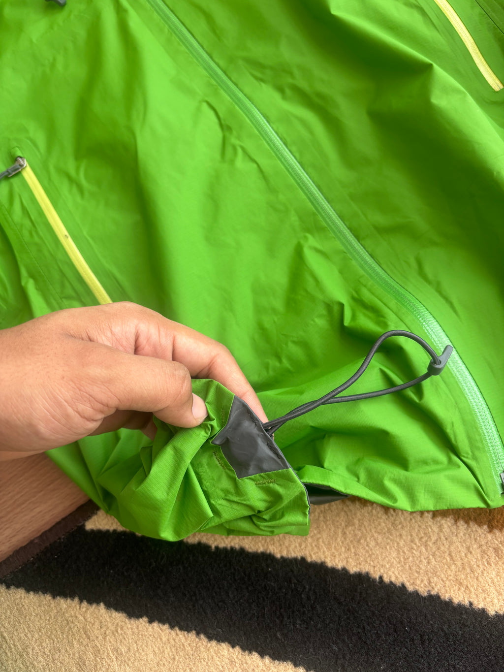 Patagonia Goretex packlite 3L shell (M)