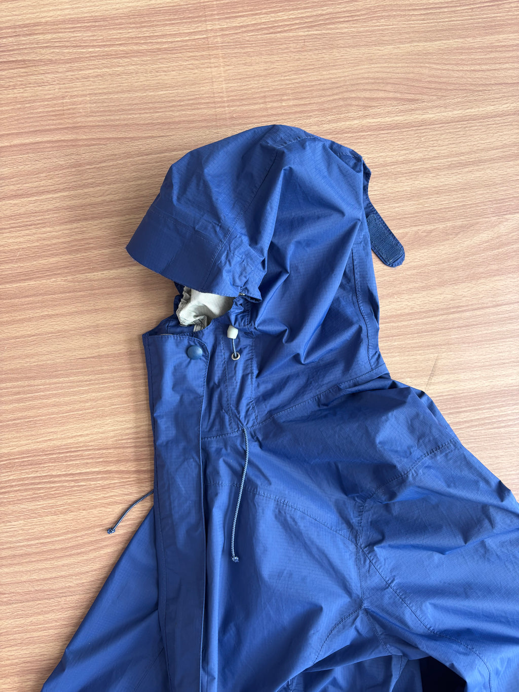 LL Bean packable 2.5L shell (S-M)