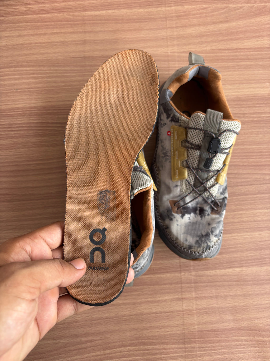 On Cloudaway Smoky Quartz 1 (8.5 UK)