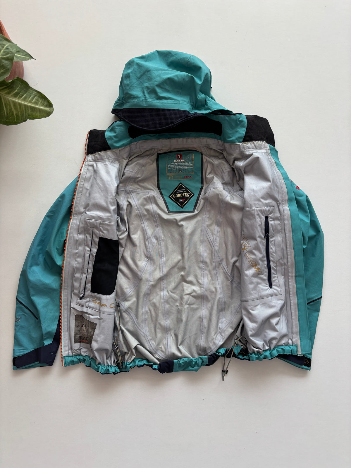 BlackYak extreme peak shell (S)