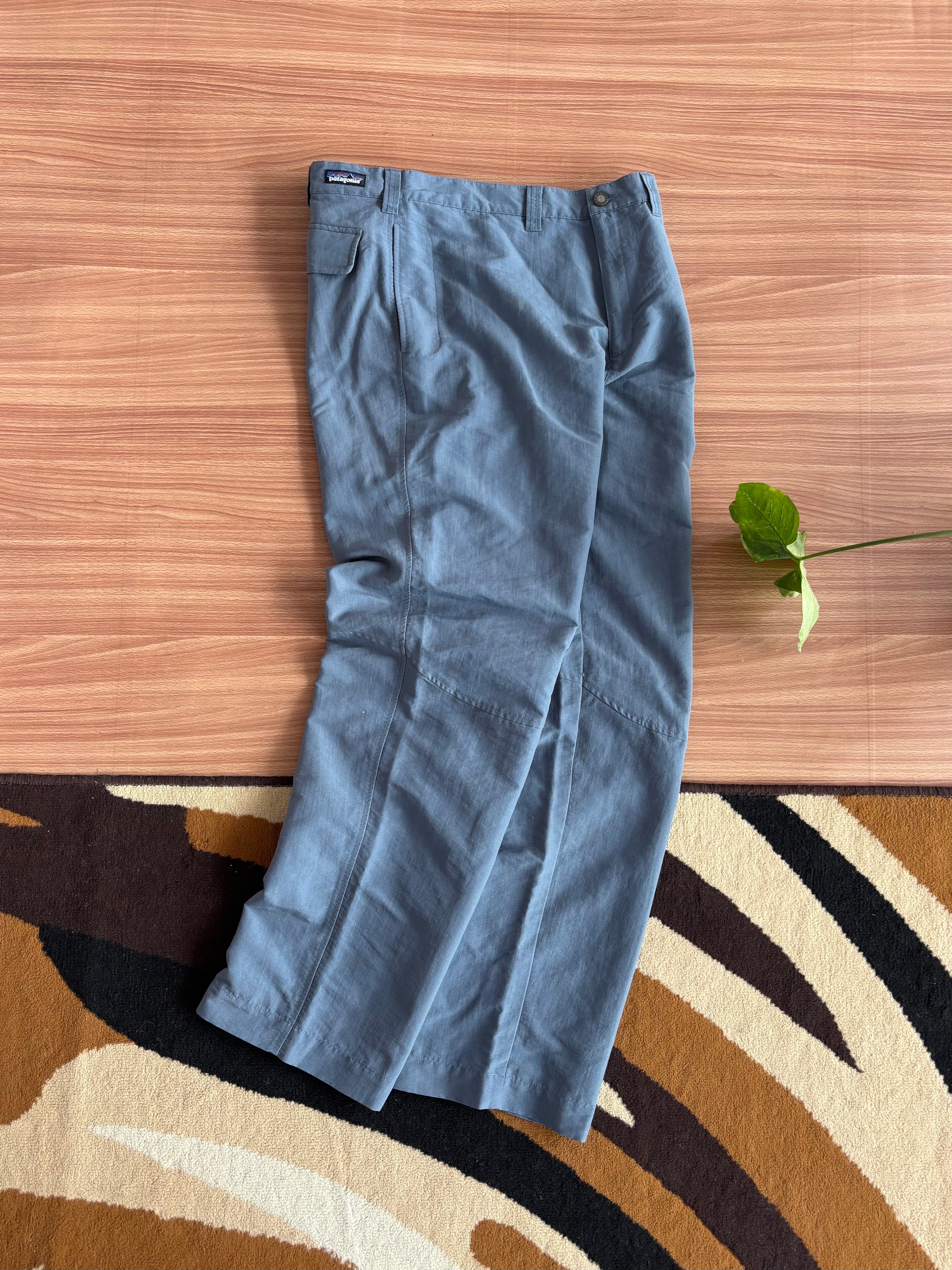 Patagonia Fall 2001 loose fit pants