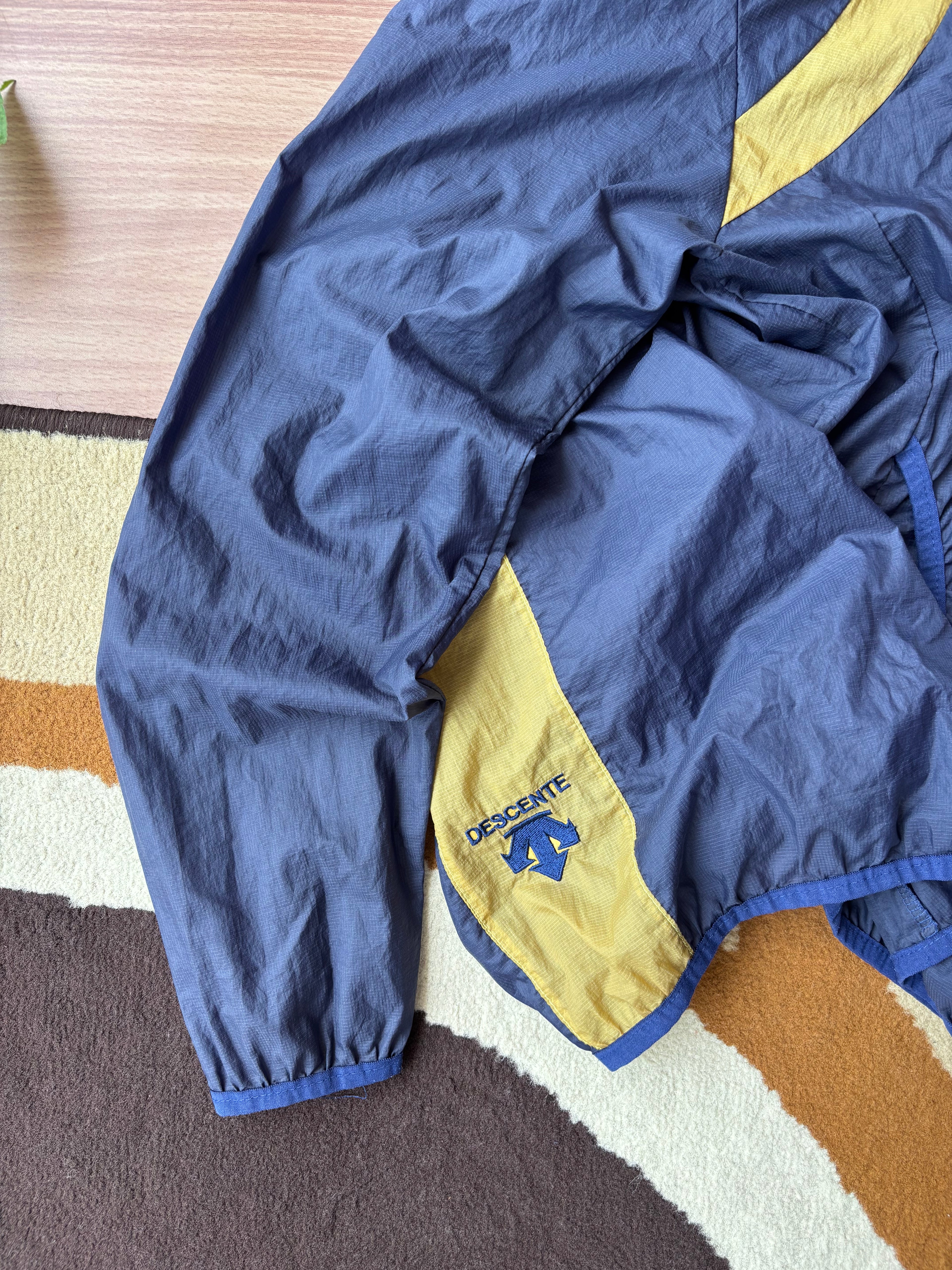 Descente trail run ultralight shell (S-M)