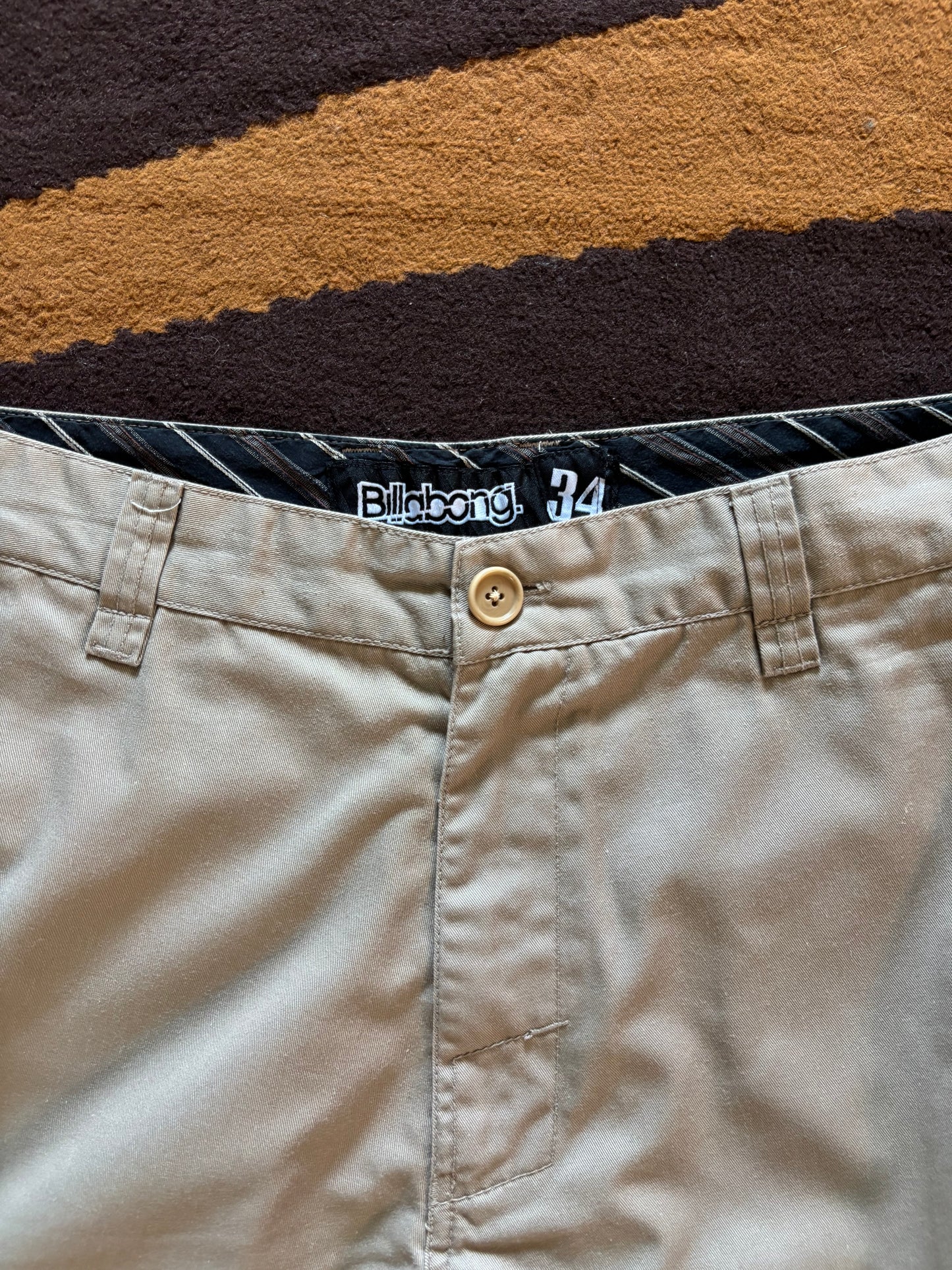 Billabong Khaki Shorts (34)