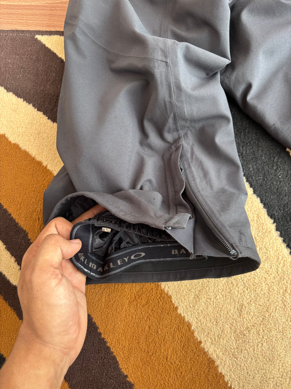Oakley pro rider series pants (L)