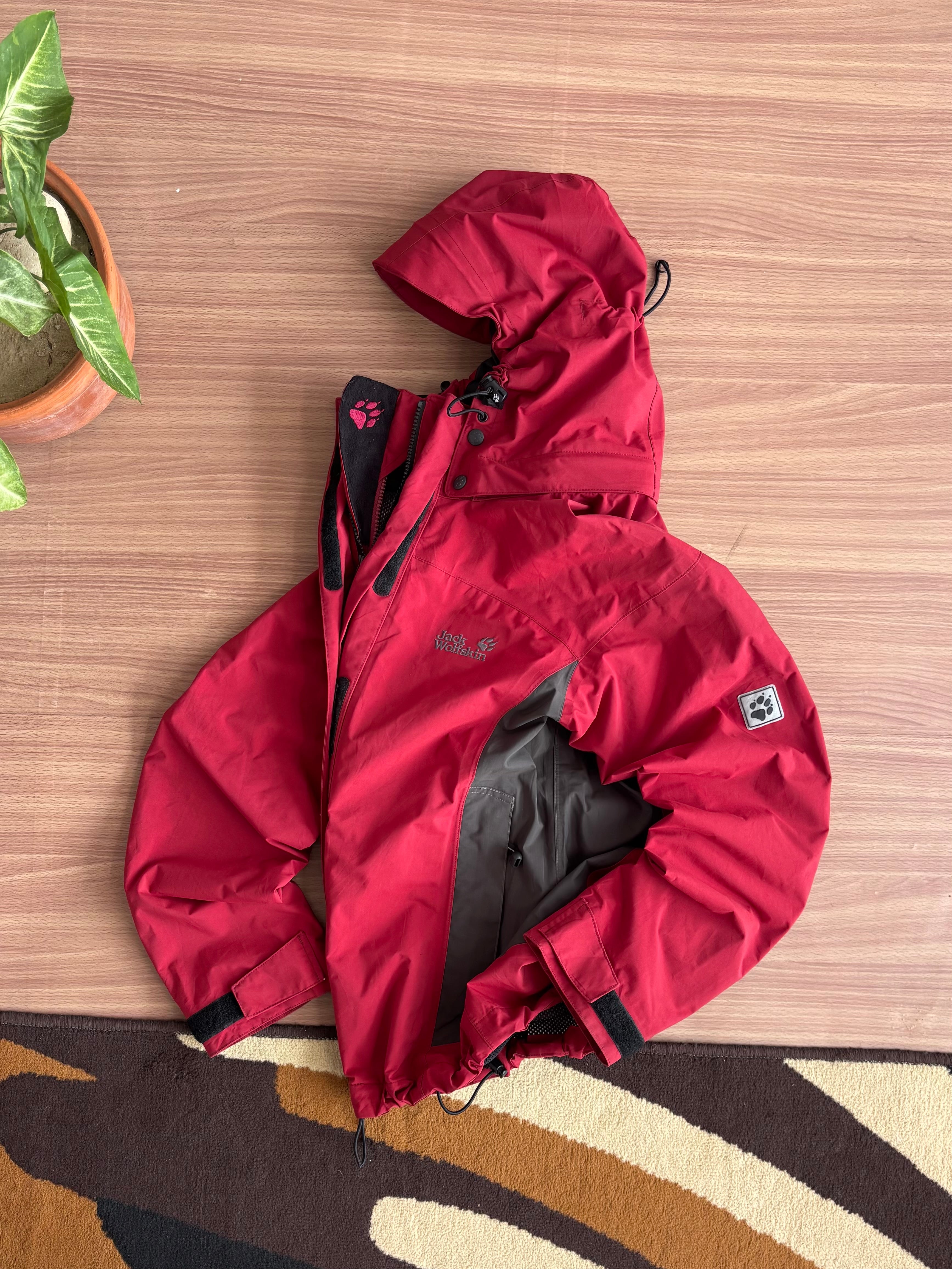 Jack Wolfskin texapore shell (S-M)