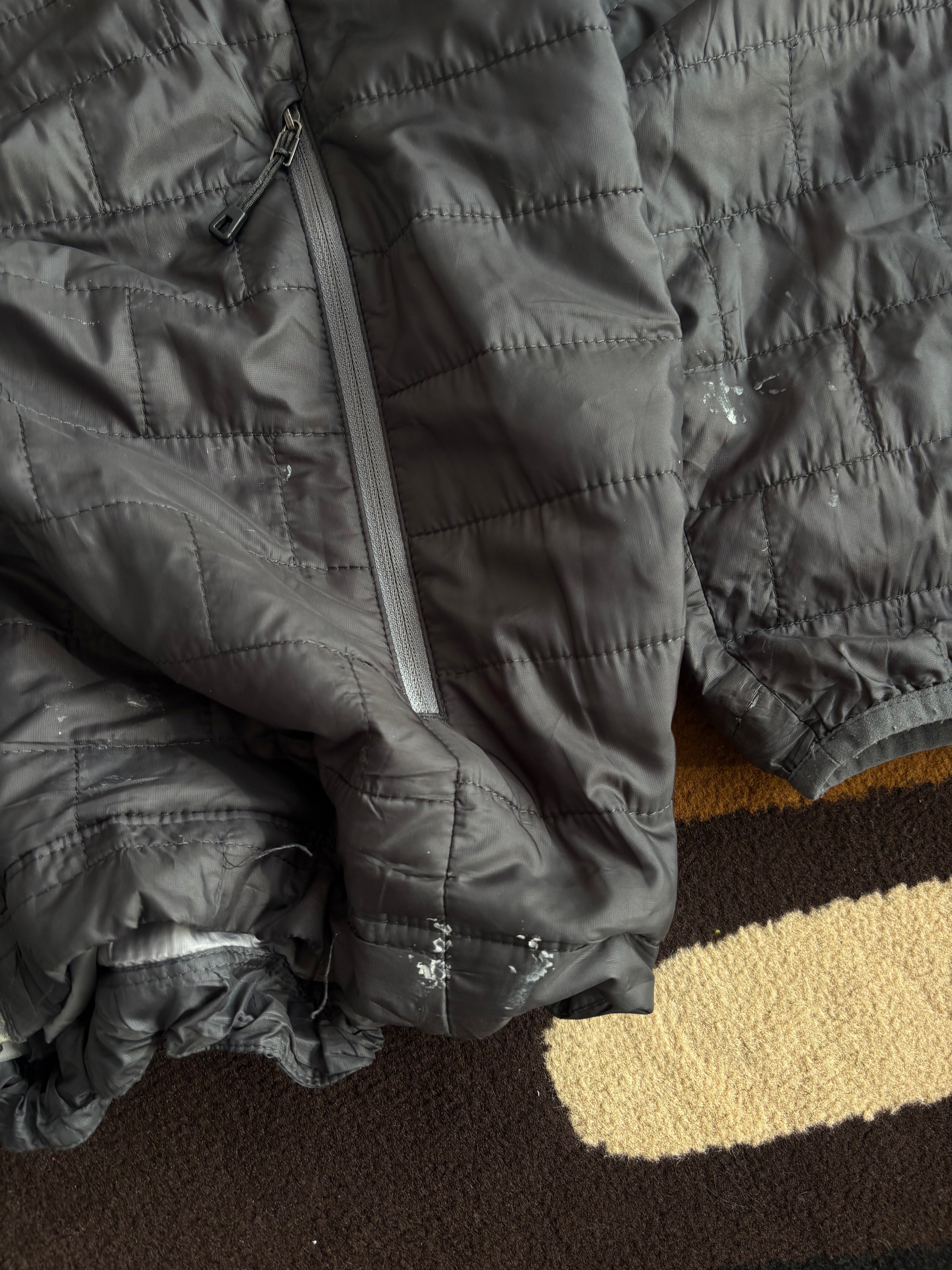 packable patagonia primaloft down puffer