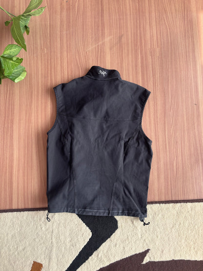 Vintage 00’s era Arcteryx vest