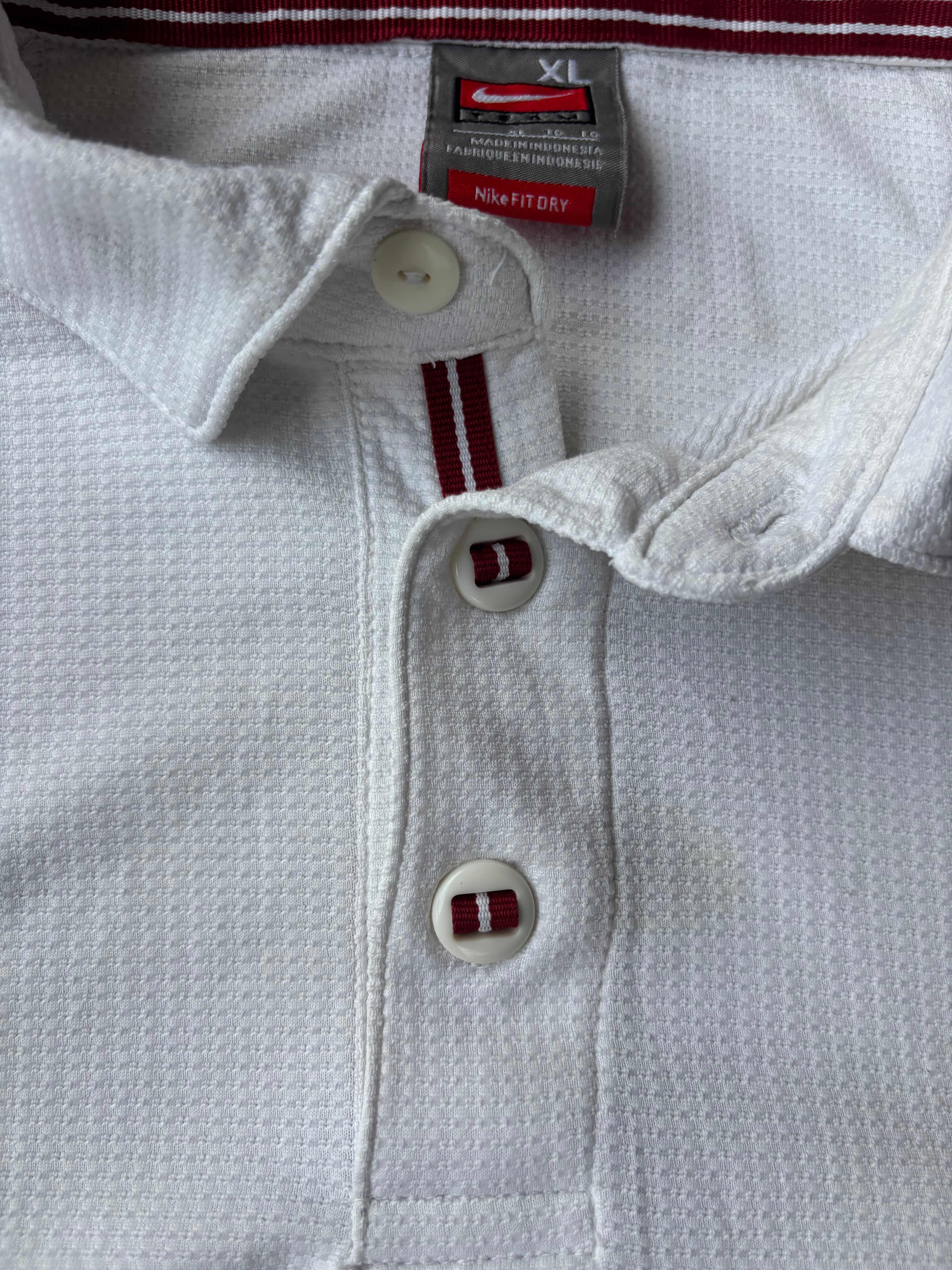 vintage Nike polo tee