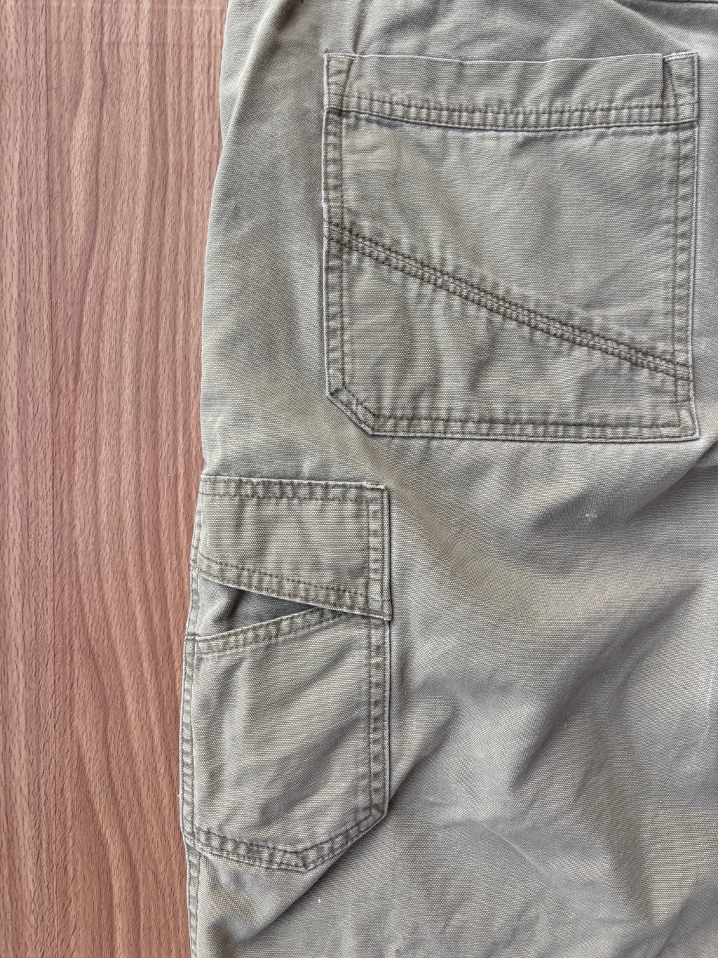 Columbia OmniSheild Safari shorts