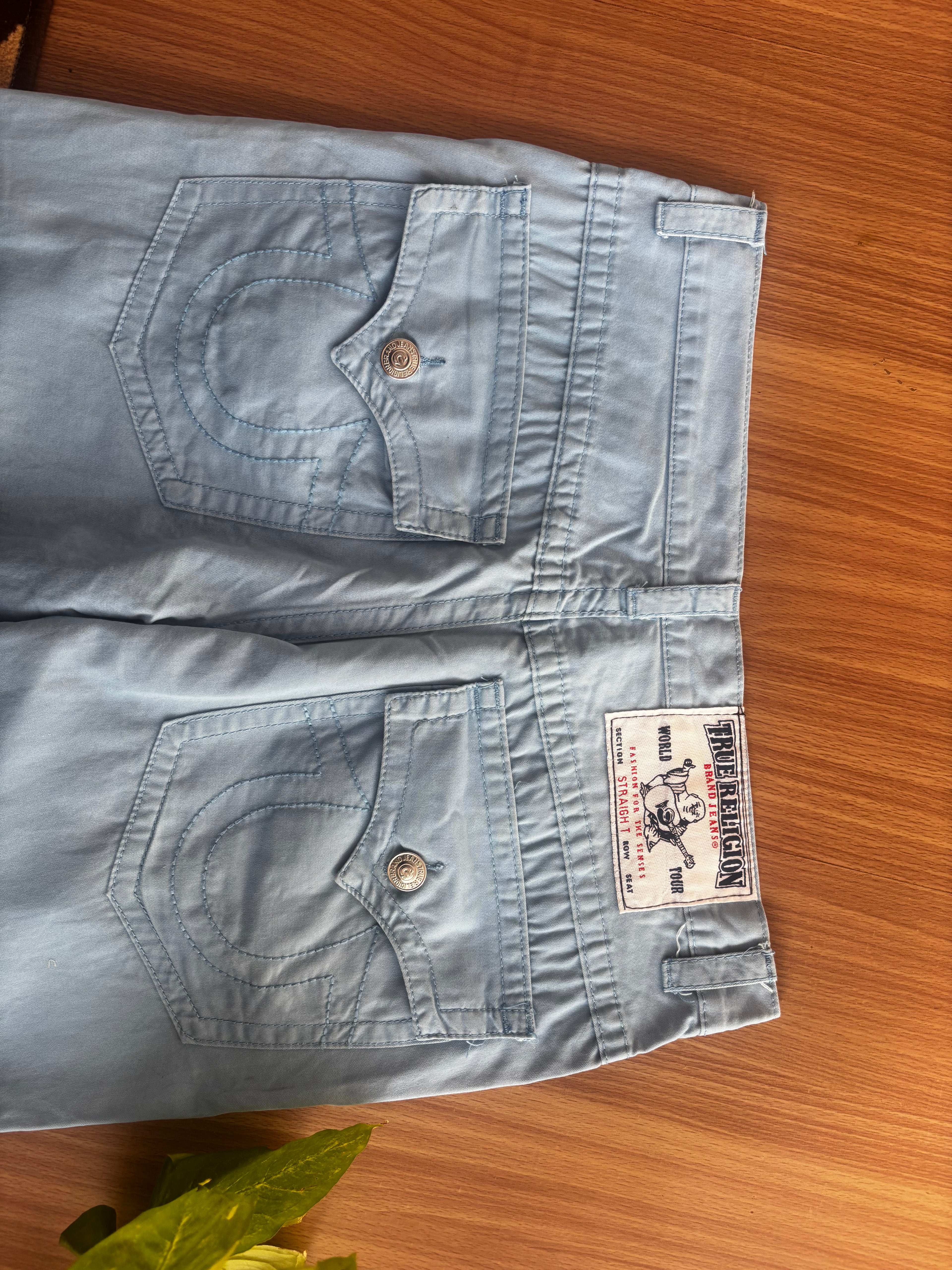 True Relegion denim shorts (M-L)